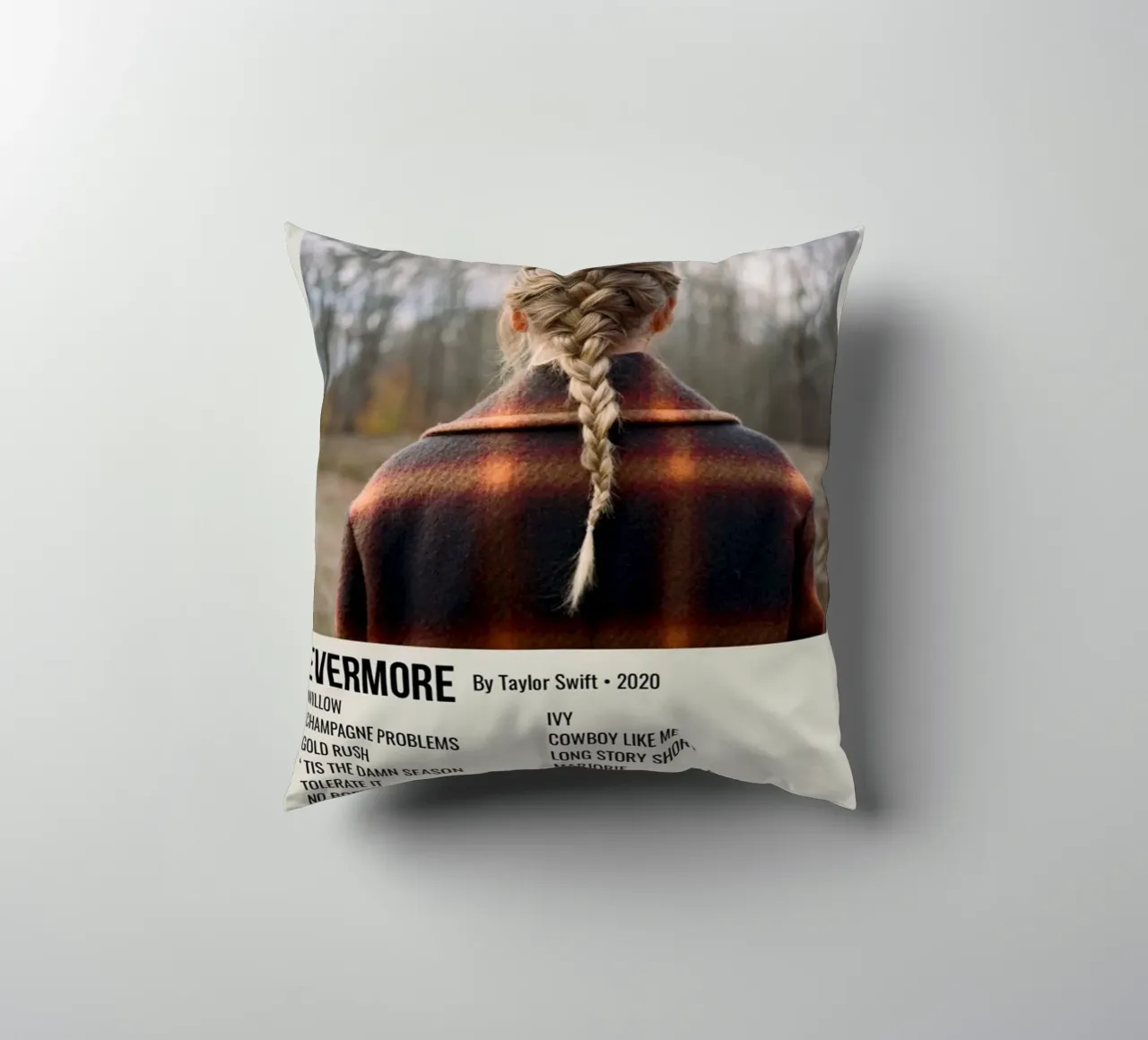 EVERMORE By Taylor Swift • 2020 kussen van SoundStudio