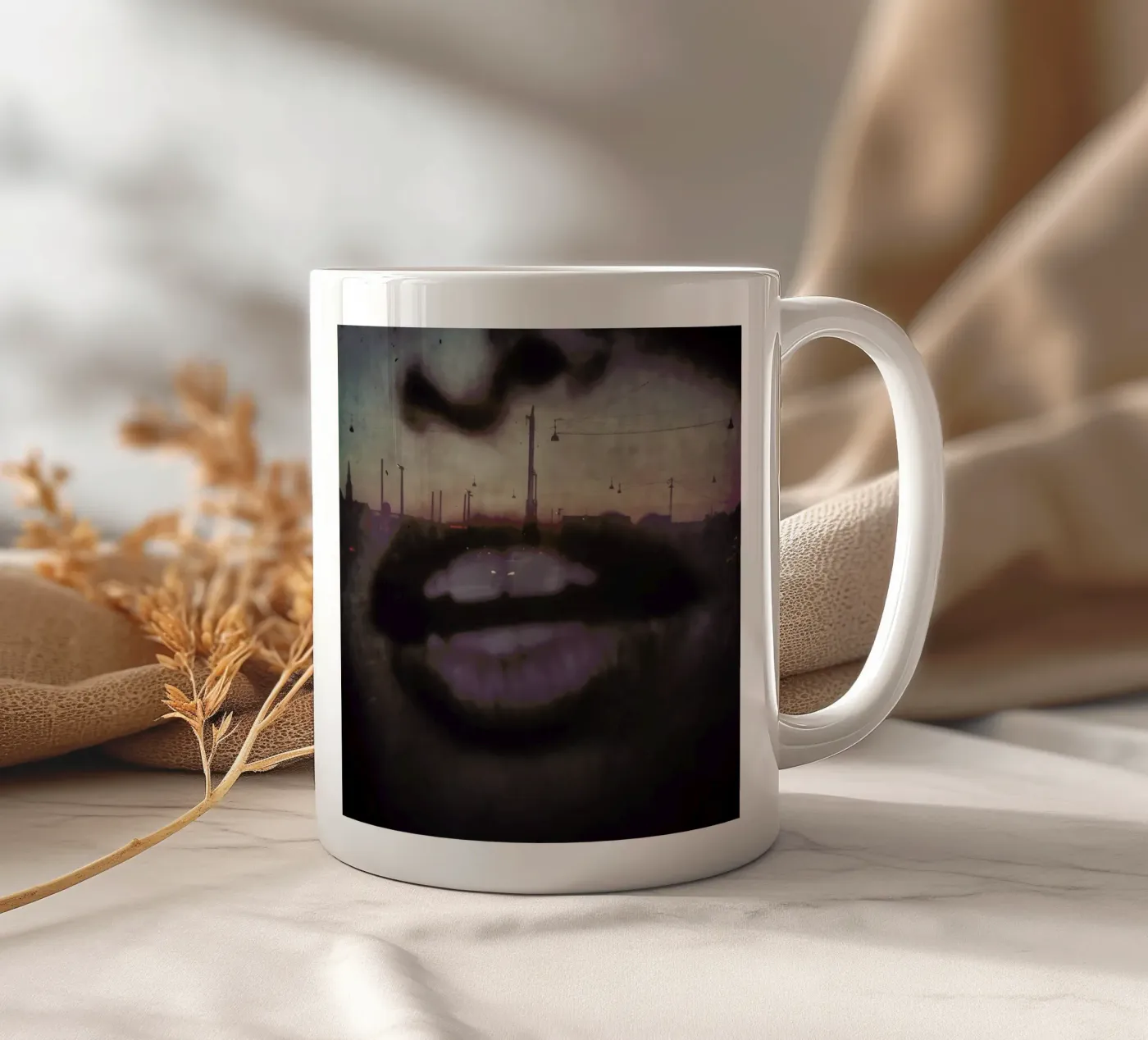 Reflex Lips ceramic mug by Sattrup & Høst
