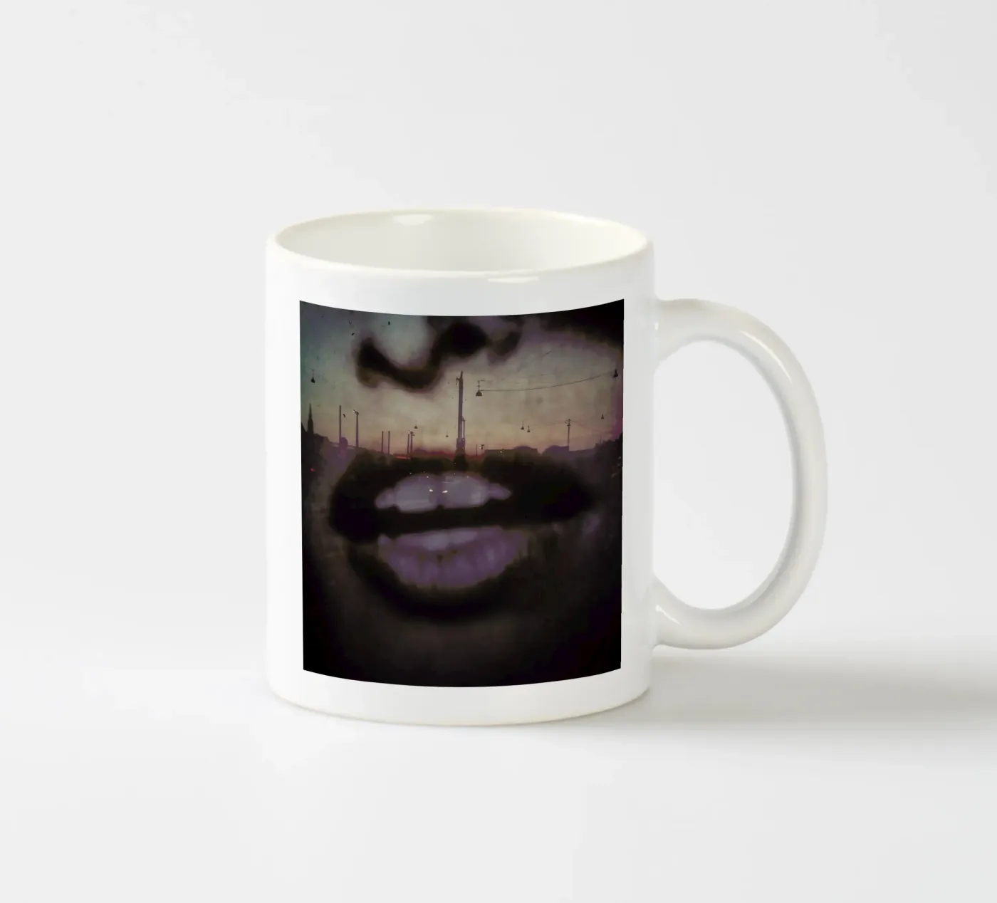 Reflex Lips ceramic mug by Sattrup & Høst
