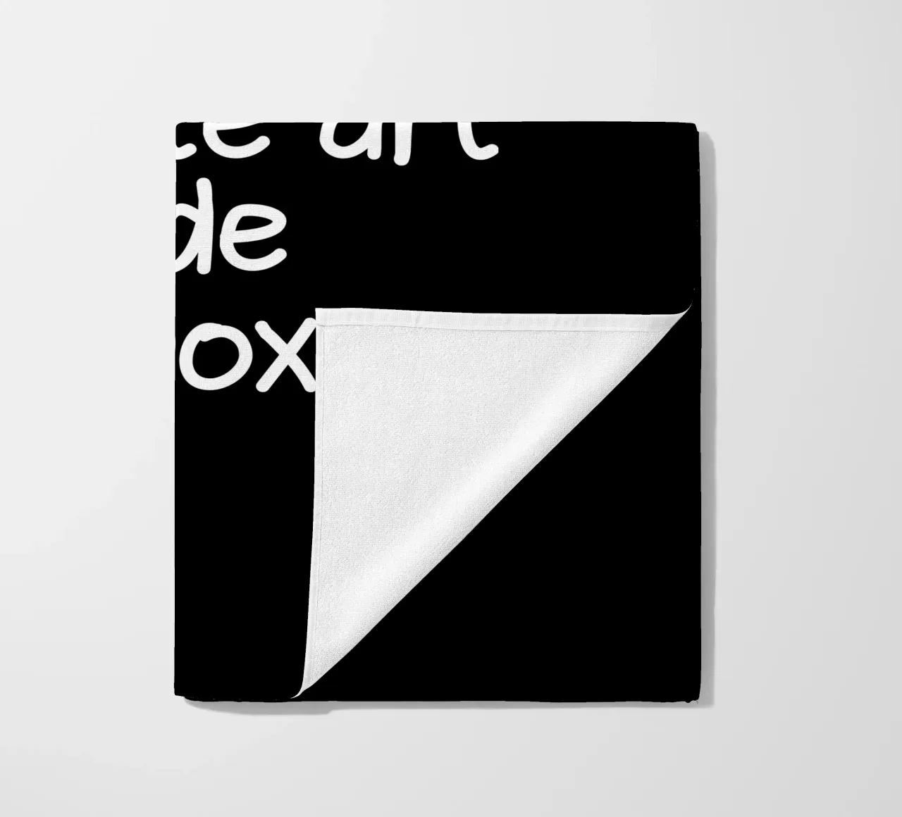 Always  think and create art outside the box telo mare da happieeagle