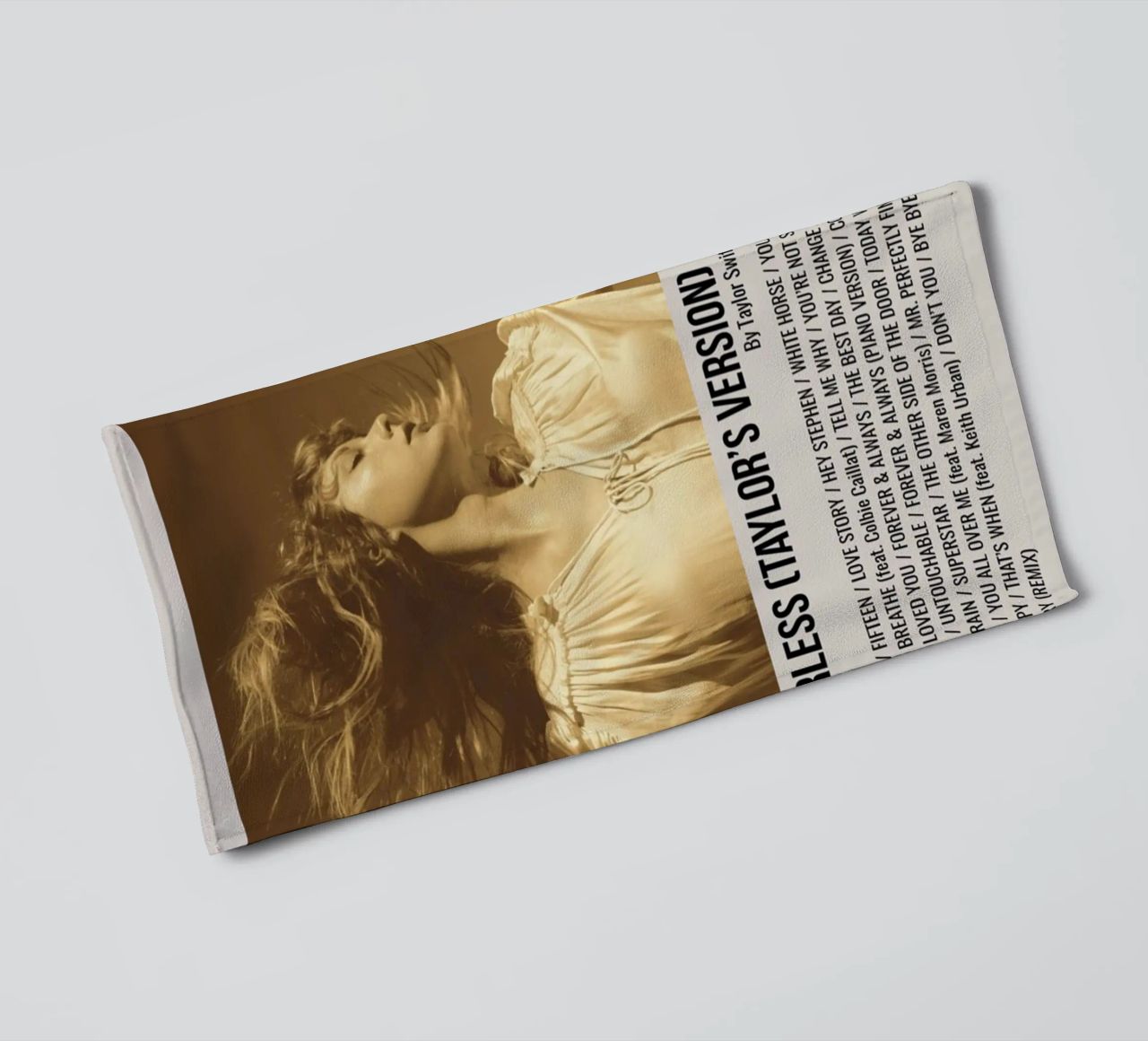 FEARLESS (TAYLOR'S VERSION) By Taylor Swift 2021 asciugamano da bagno da SoundStudio