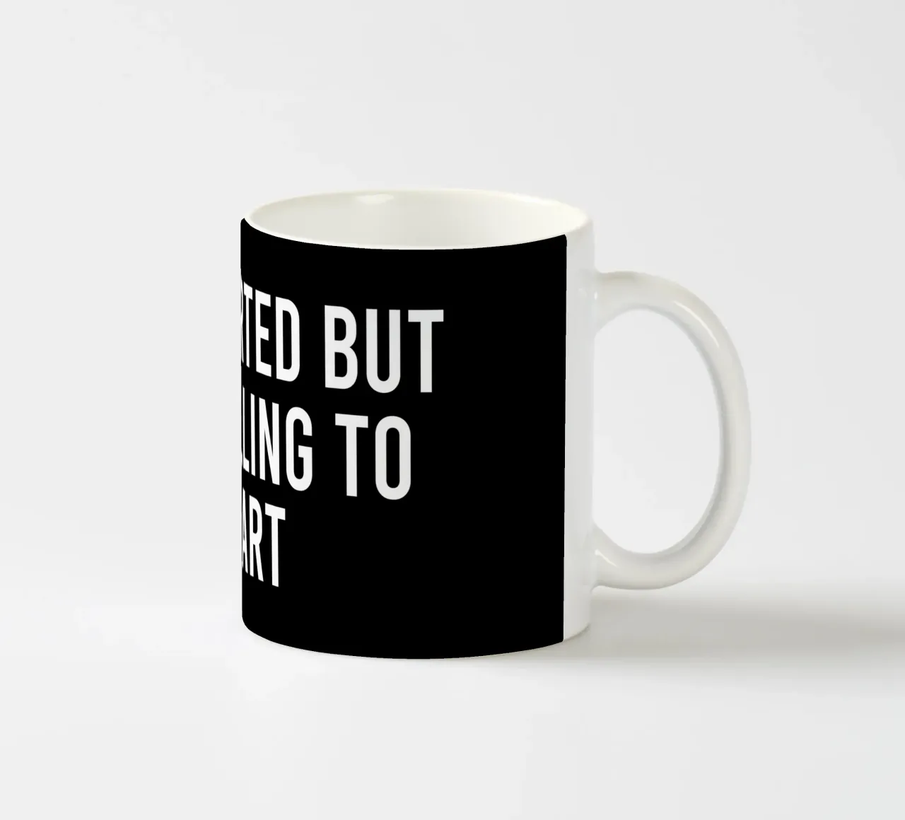 Introverted but very willing to discuss art taza de cerámica de happieeagle