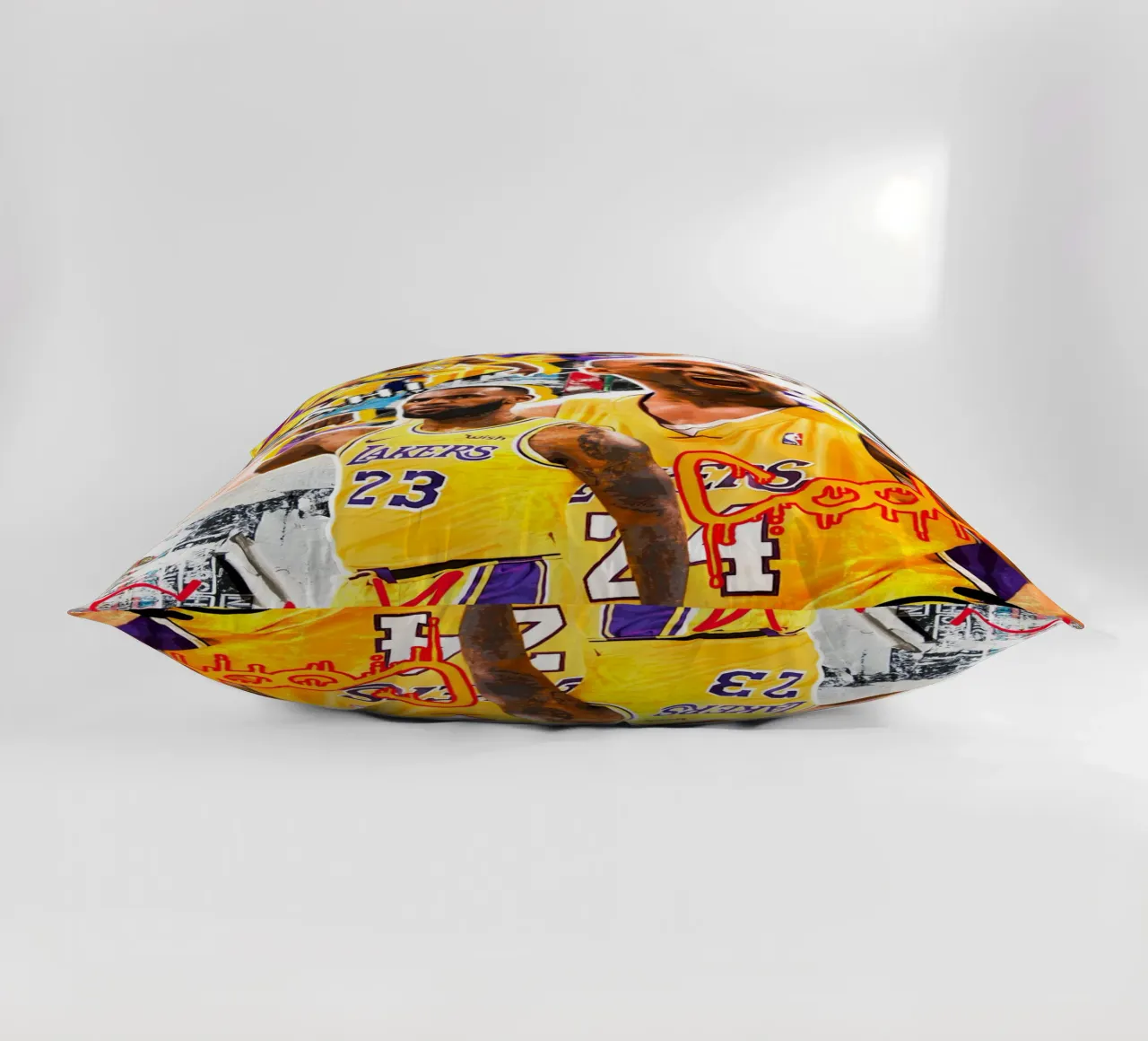 Kobe Bryant and Lebron James cuscino da tenten