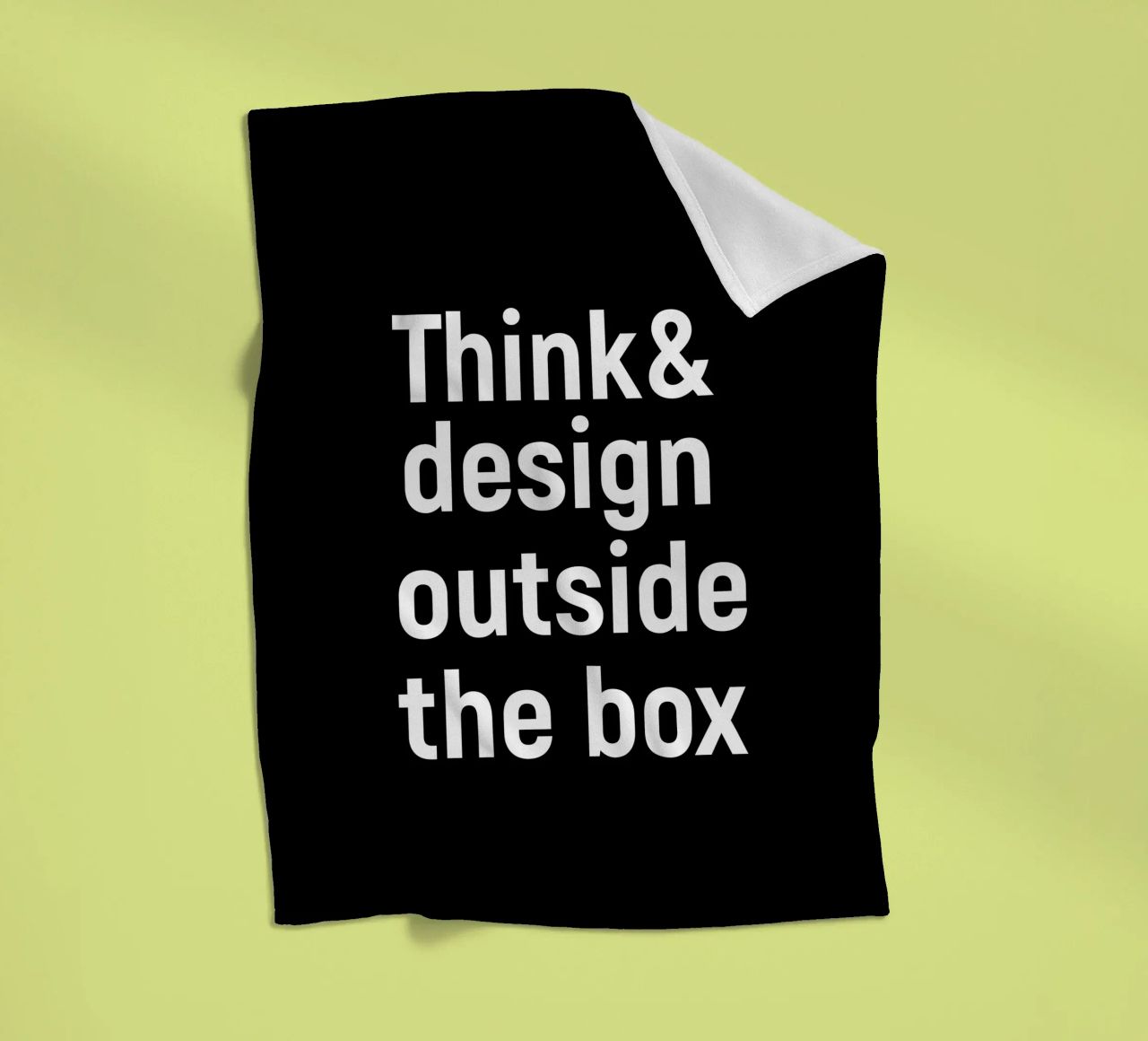 Think and design outside the box coperta in pile da happieeagle
