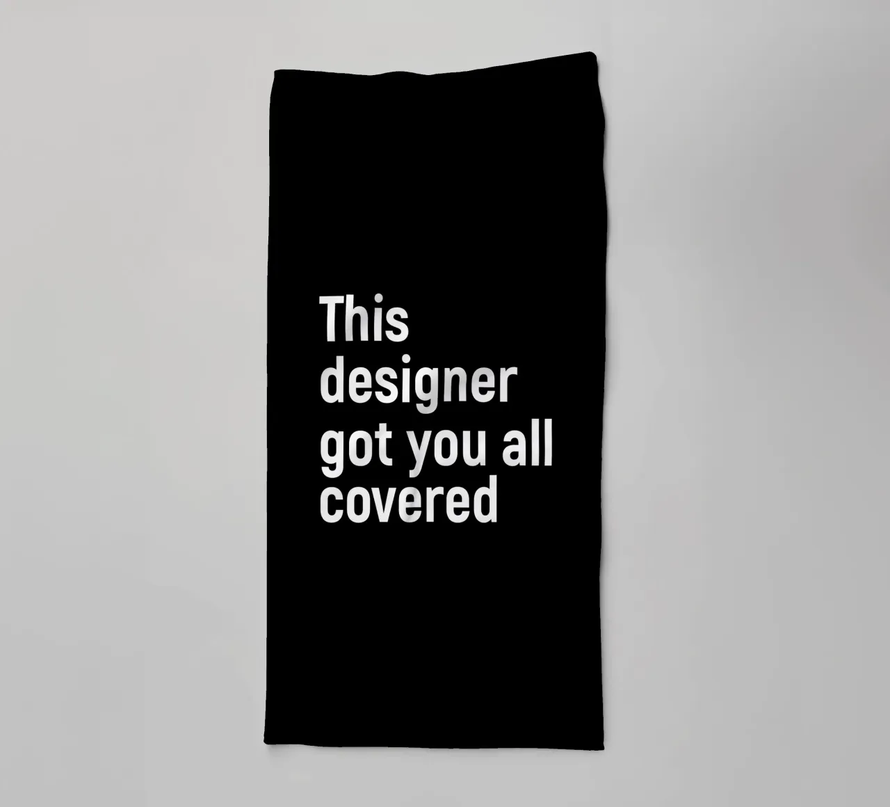 This designer got you all covered asciugamano da bagno da happieeagle