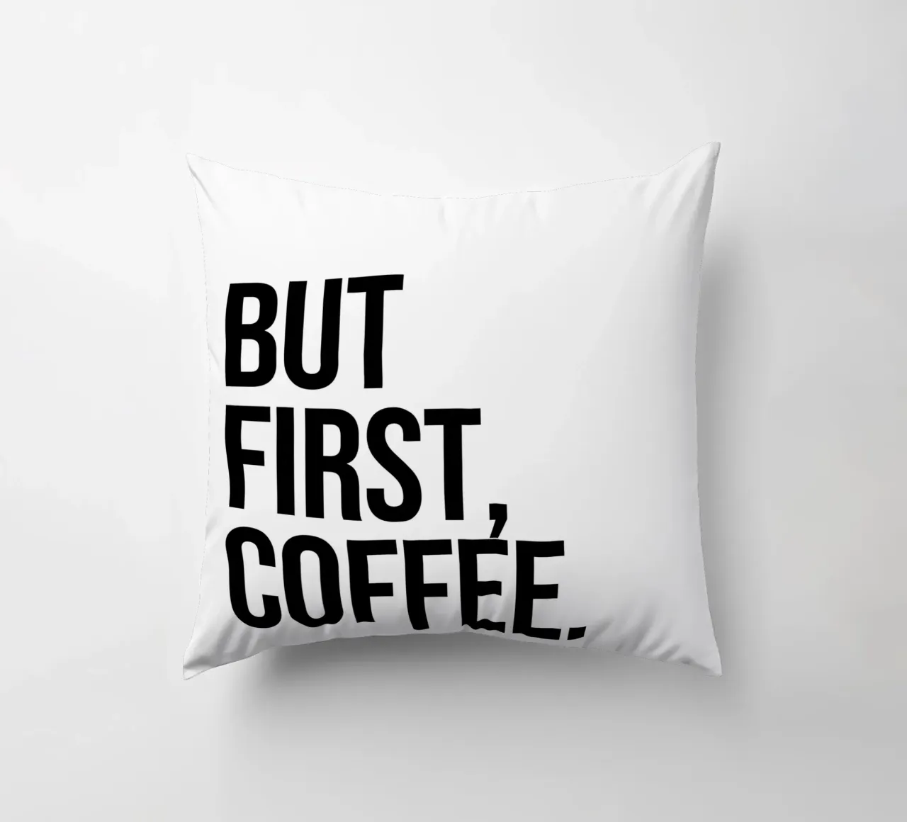 Ma prima il caffè (tono bianco e nero) cuscino da Paigaam Studio