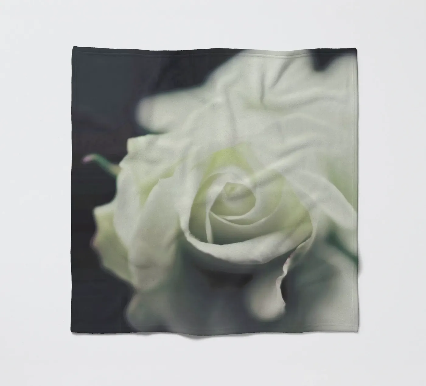 Ivory Fleecedecke von Ingrid Beddoes
