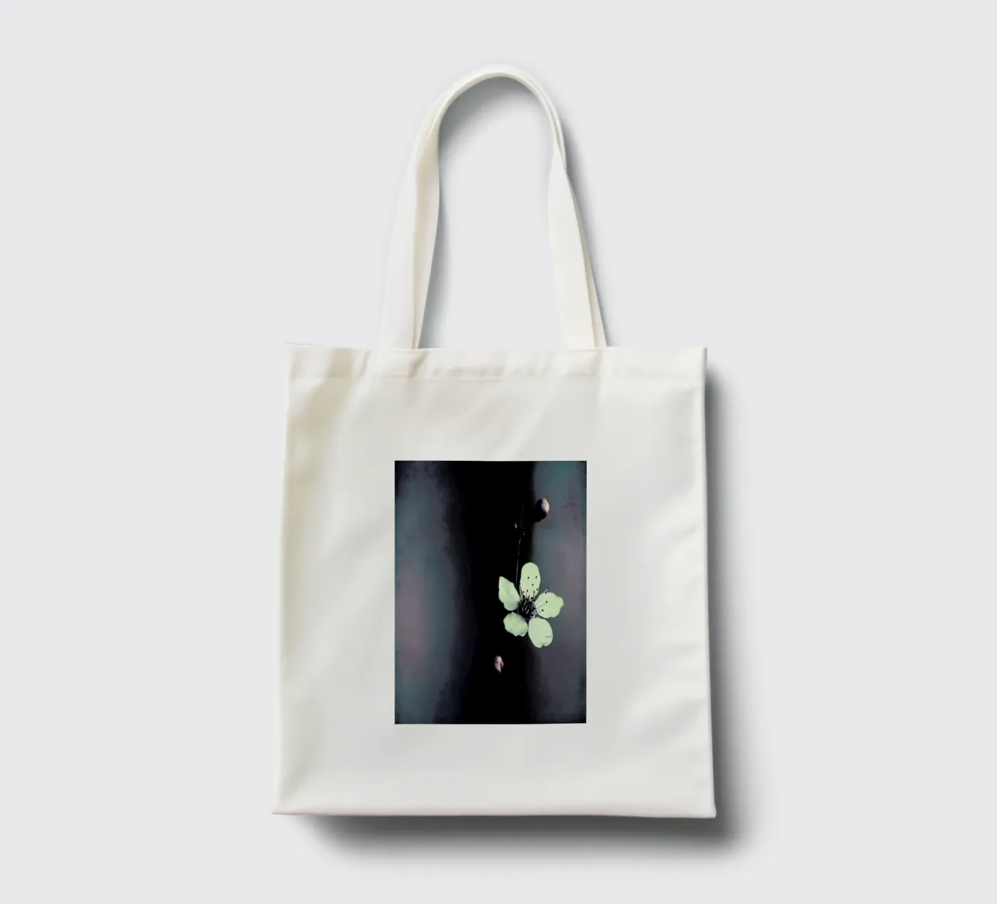 Solitaire tote bag by Ingrid Beddoes