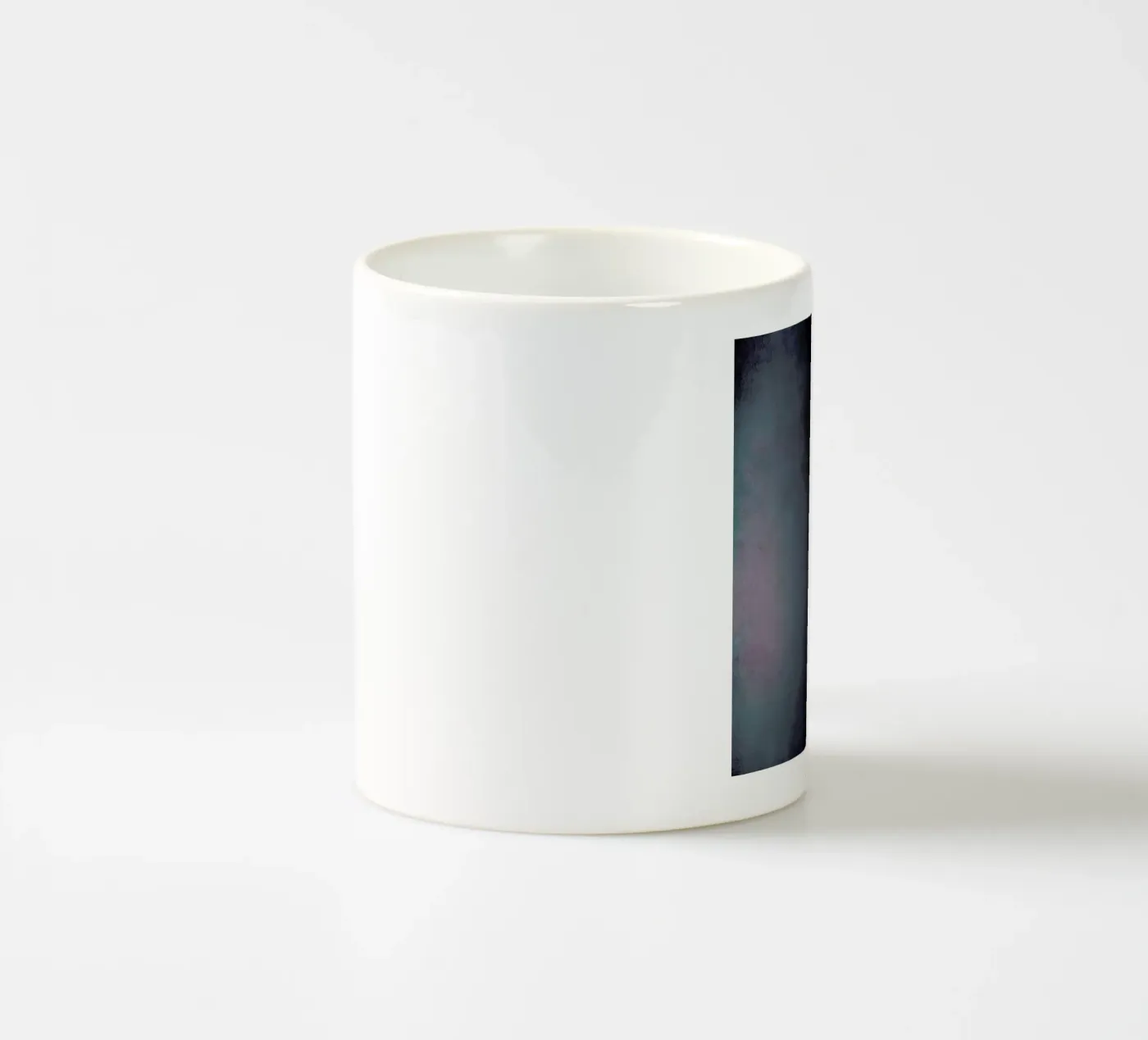 Solitaire ceramic mug by Ingrid Beddoes