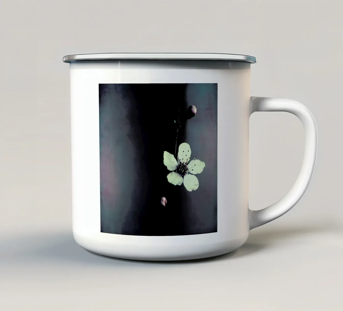 Solitaire enamel mug by Ingrid Beddoes
