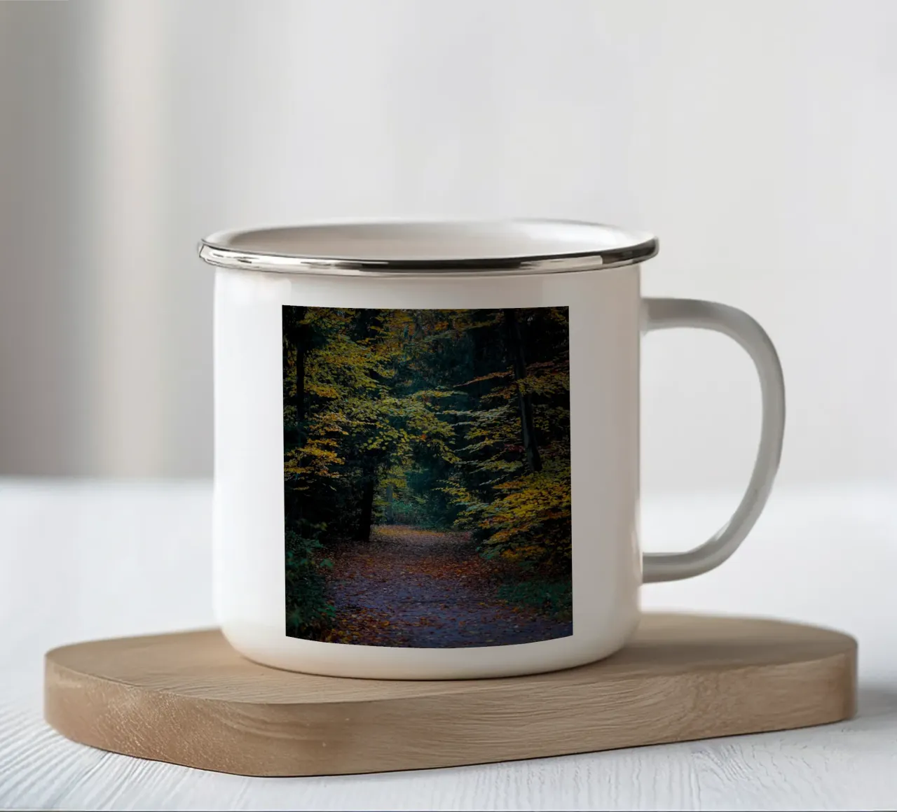 Percorso forestale tazza in smalto da Tom's Wildlife