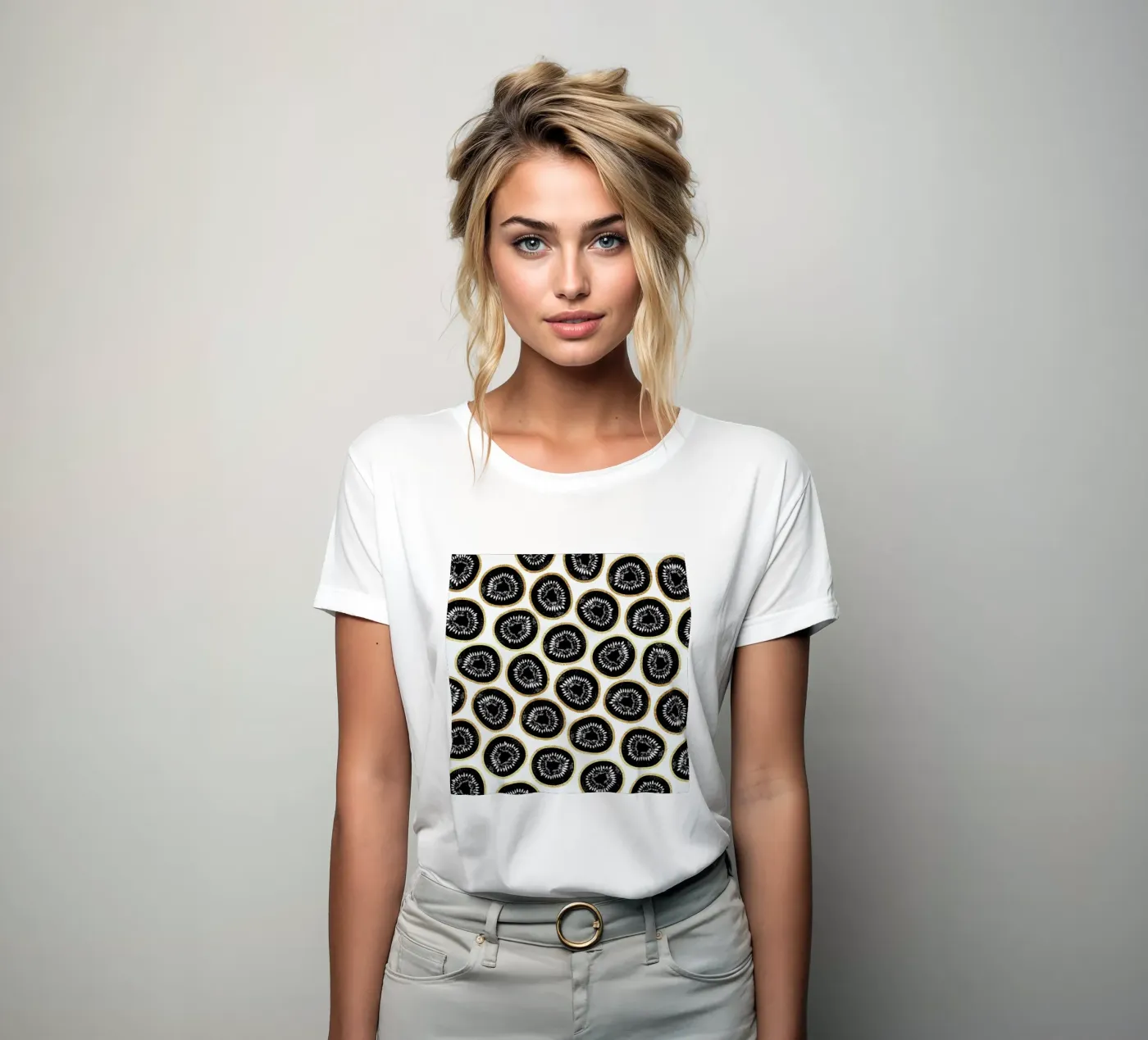 Kiwi Pattern t-shirt da donna da Elisabeth Fredriksson