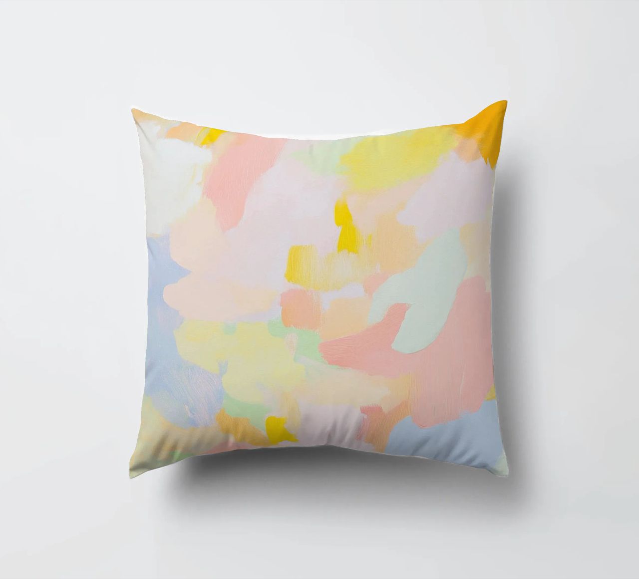 Abstrakt Rosa Licht Frühling Pastell Kissen von Euphoria Theresa