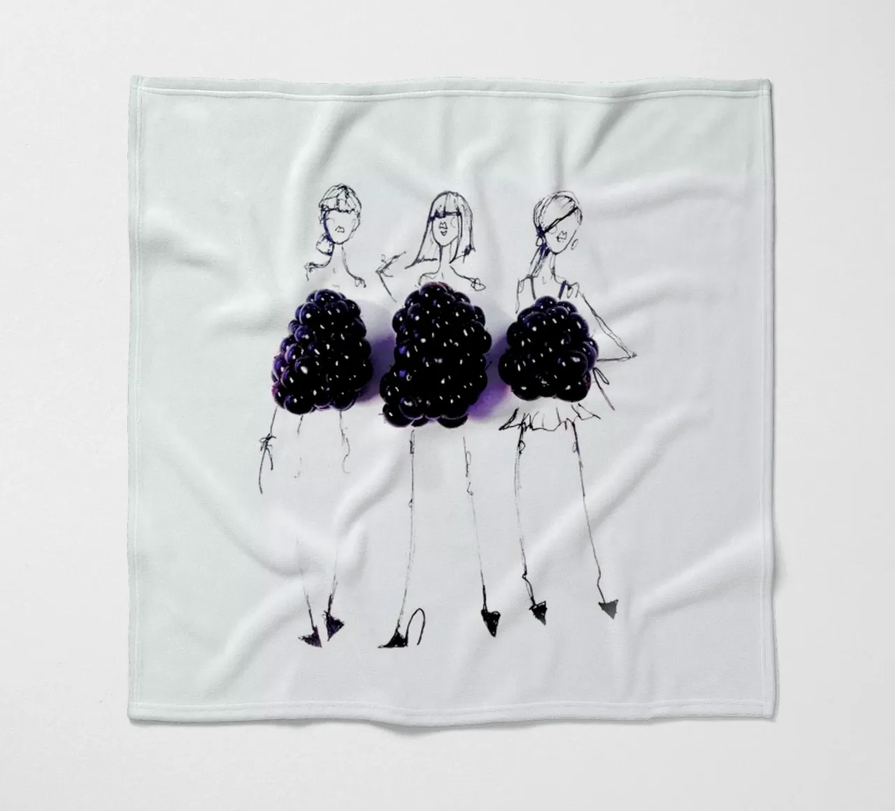 Berries Fleecedecke von Gretchen Roehrs