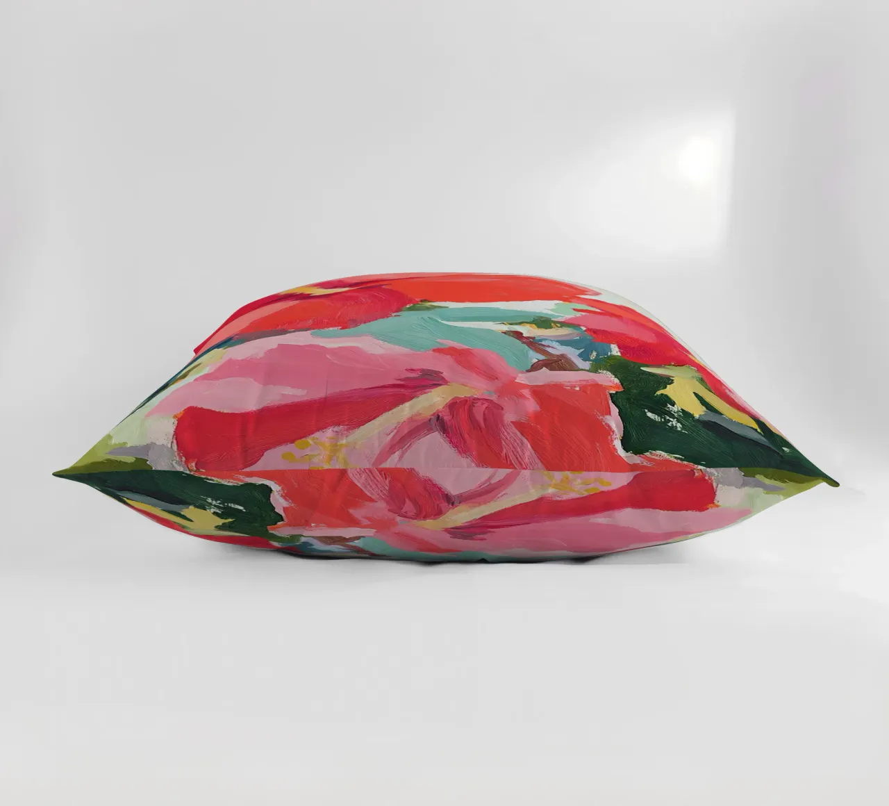 Fiammate botaniche: Ibisco rosso in fiore cuscino da Euphoria Theresa