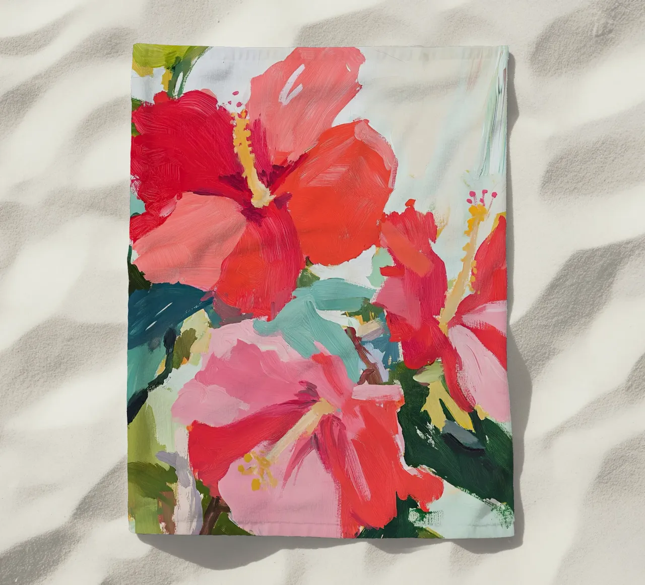 Fiammate botaniche: Ibisco rosso in fiore telo mare da Euphoria Theresa