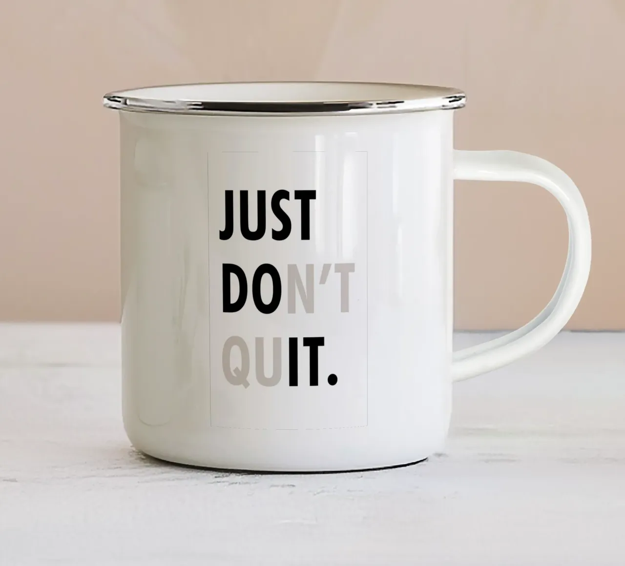 Just Don't Quit tazza in smalto da WORD & WONDER
