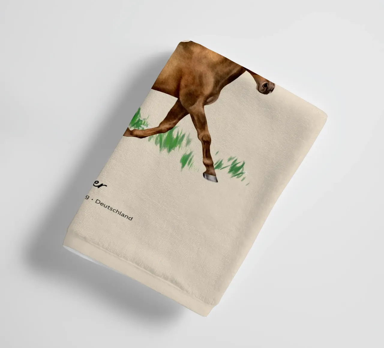 Trakehner • Pferde Illustration towel by Moonlit Illustrations