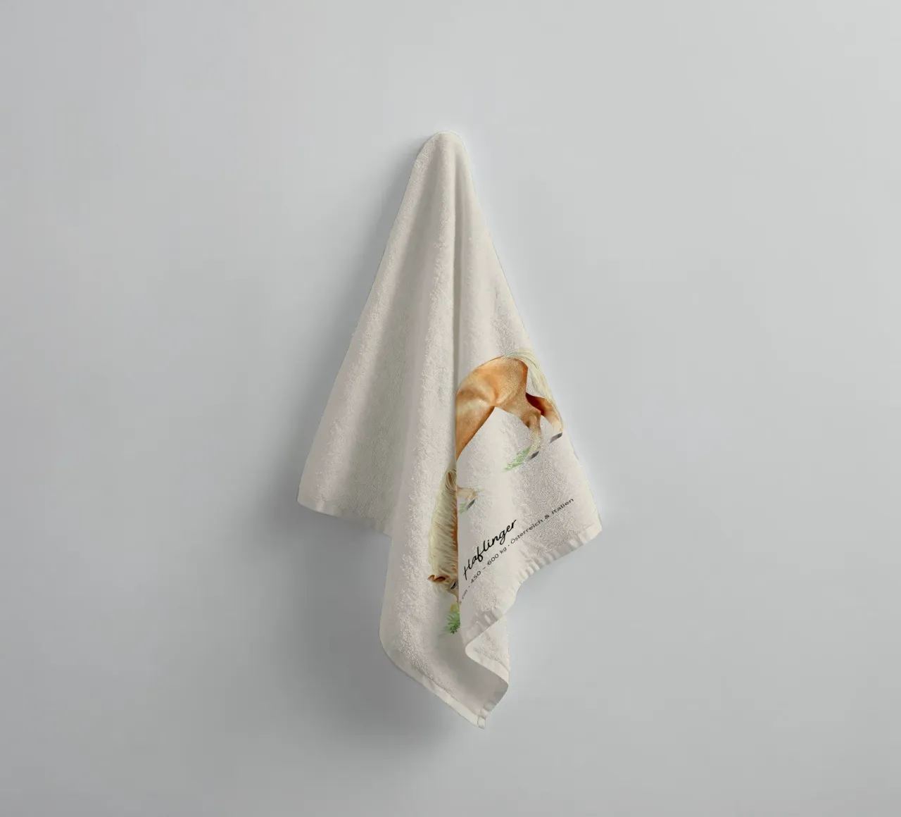 Haflinger • Pferde Illustration towel by Moonlit Illustrations