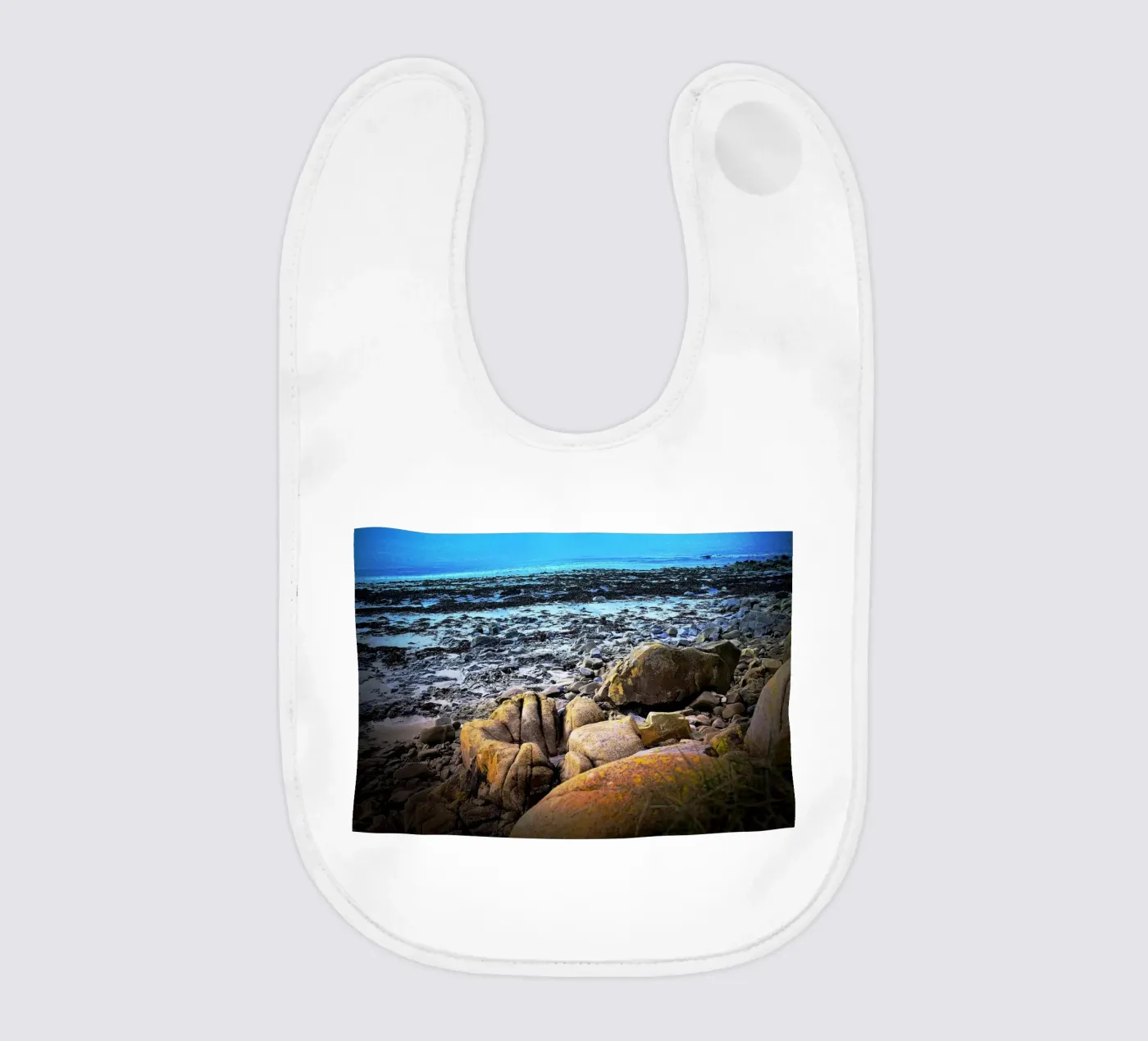 FAA142 baby bib by Thierry vobmann photography