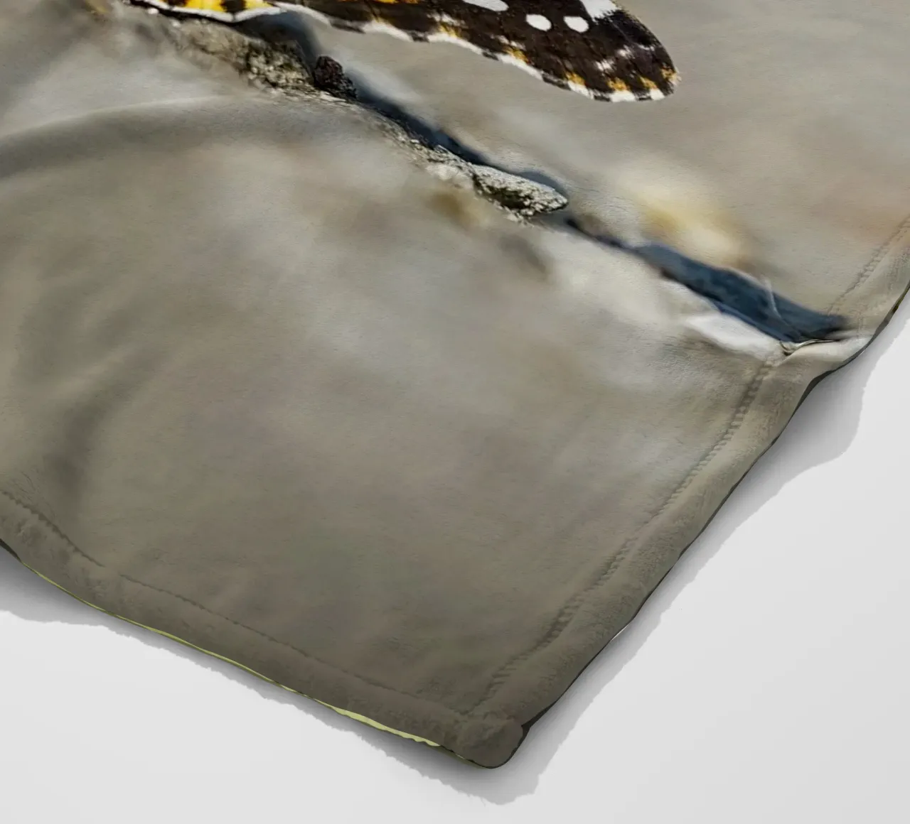 Farfalla coperta in pile da Tom's Wildlife