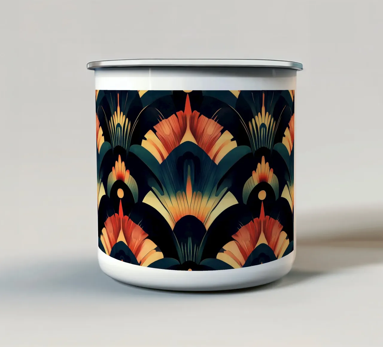 Art Deco "Glamour in Motion" tazza in smalto da Golden Era