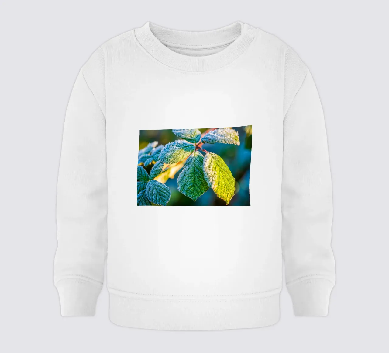 Foglie verdi di un cespuglio di more in inverno felpa neonato da Marcus Beckert | Fotografie