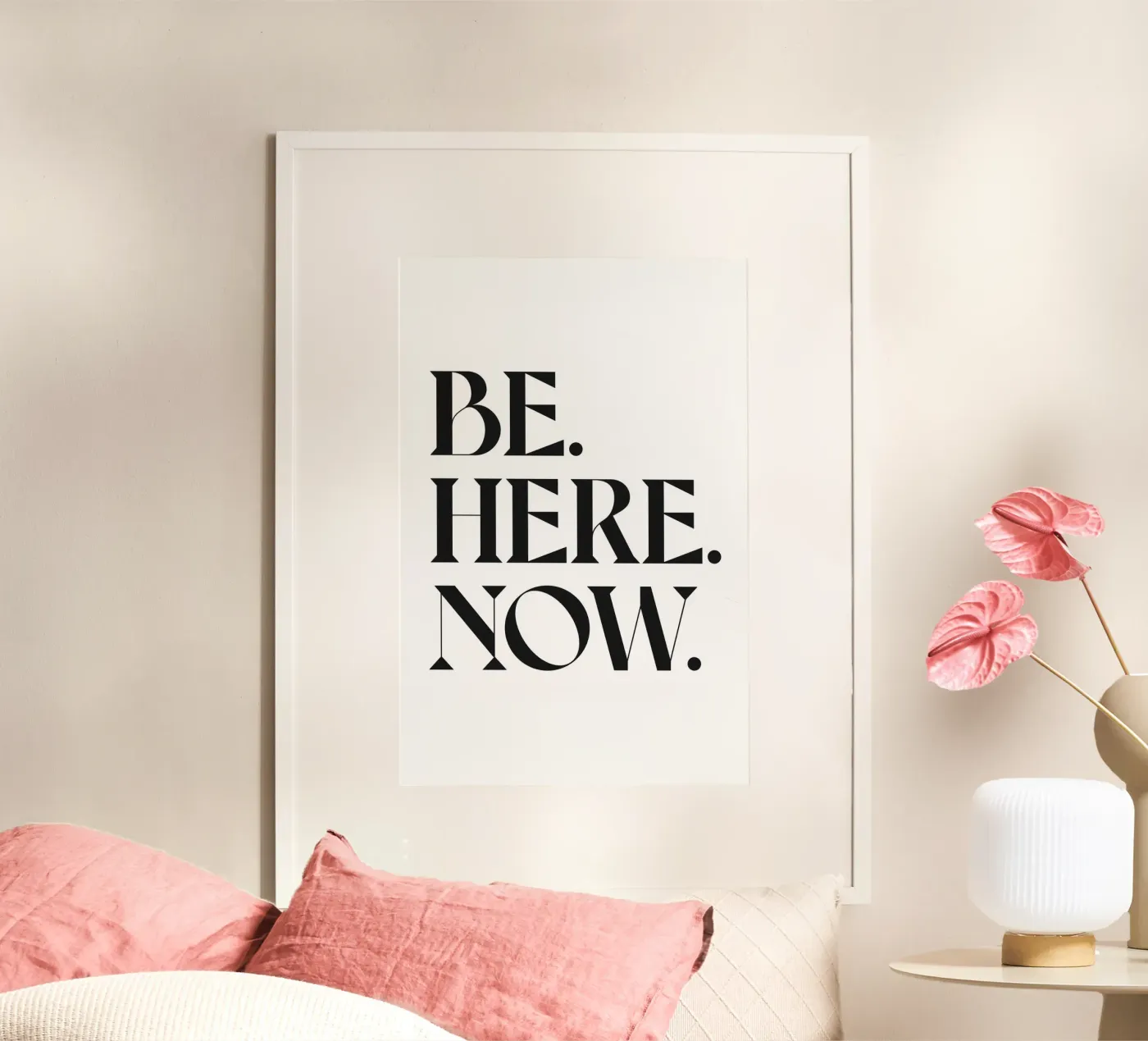 ZIJN. HIER. NU. poster van n.4