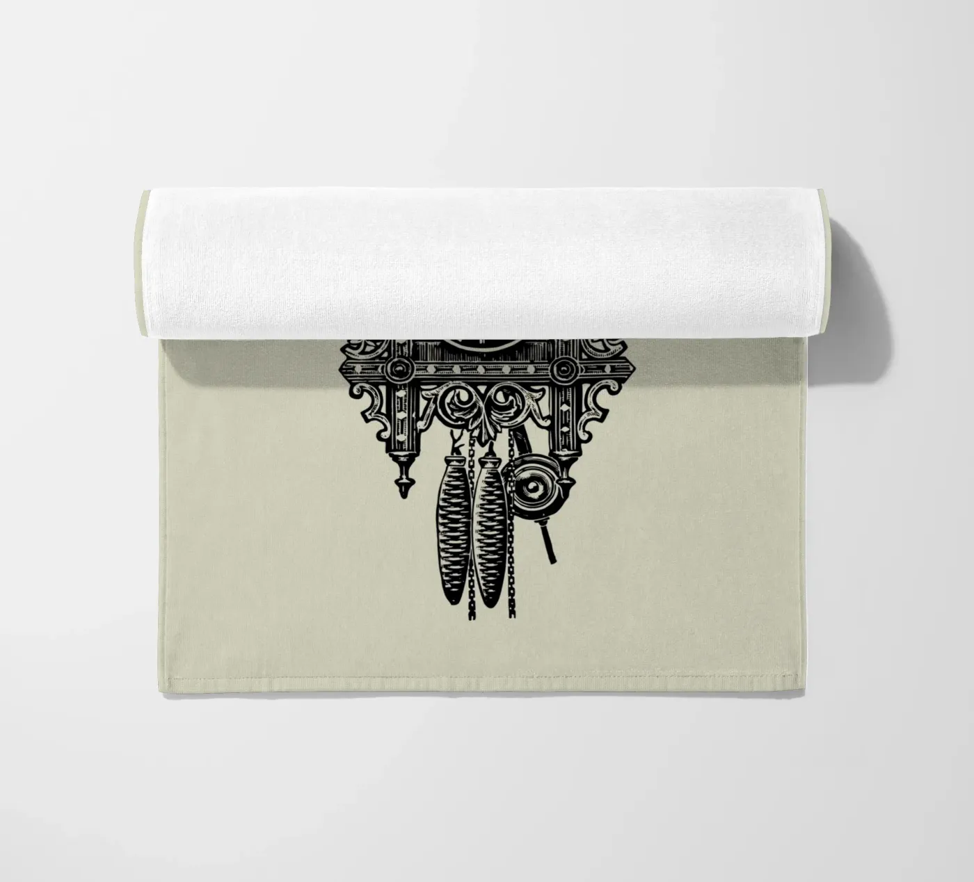 CUCKOO CLOCK Strandtuch von SMRT STUDIO