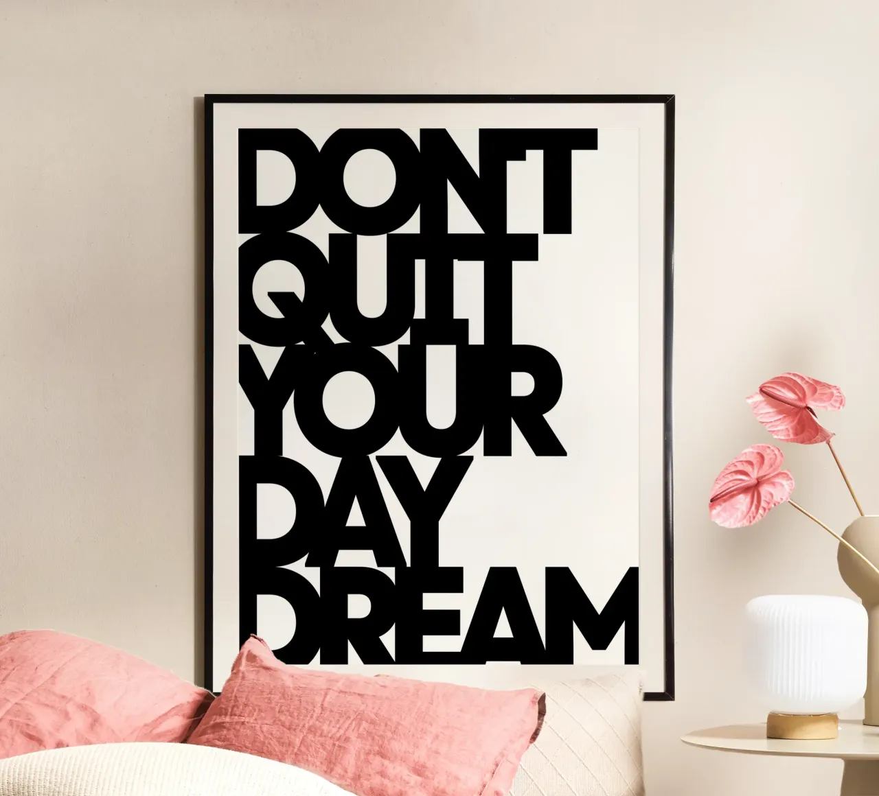 Don't Quit Your Daydream | Motivational Quote hahnemühle by Inspirify