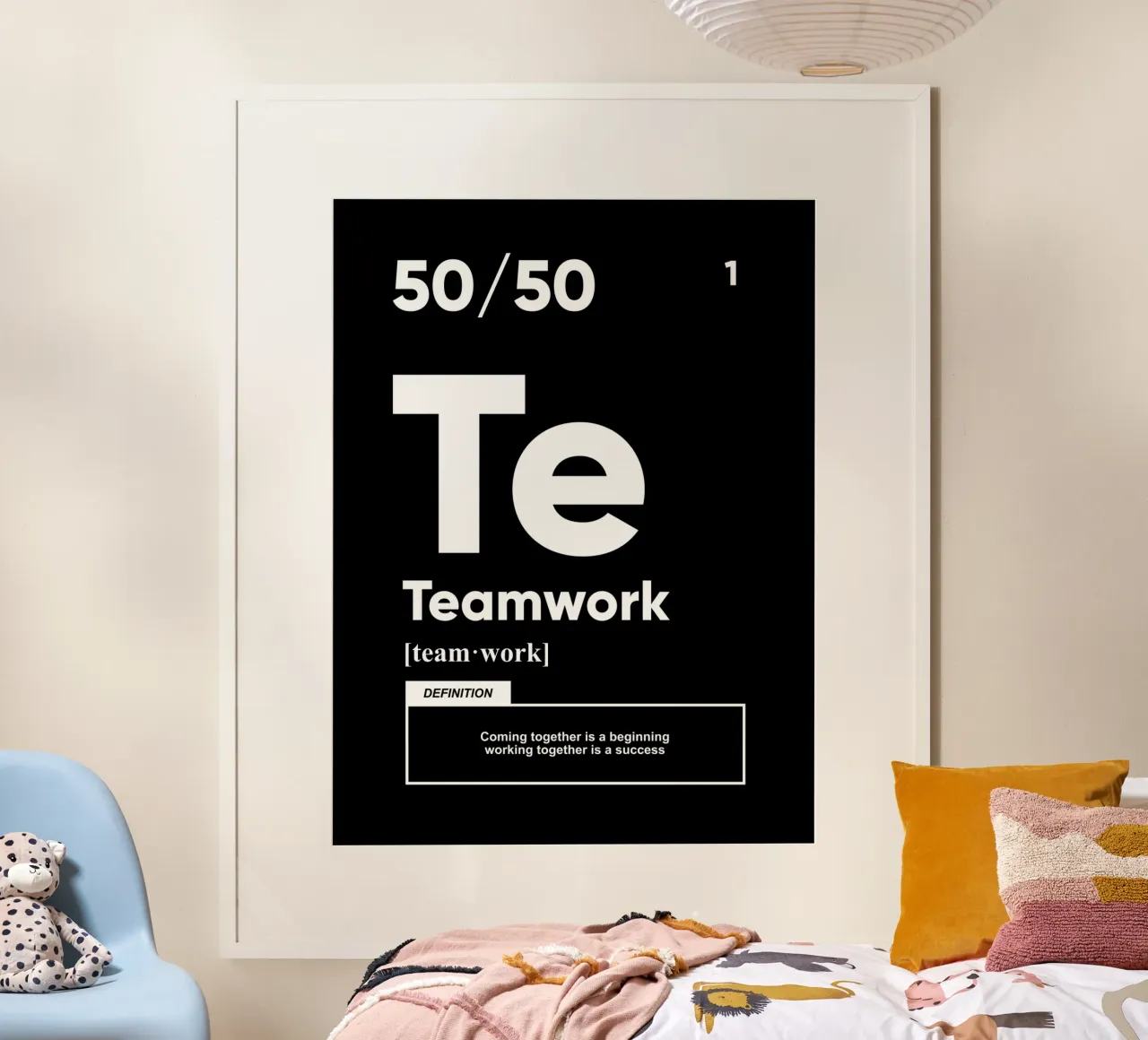 Teamarbeit Definition | Motivationszitat Poster mit Holzrahmen von Inspirify