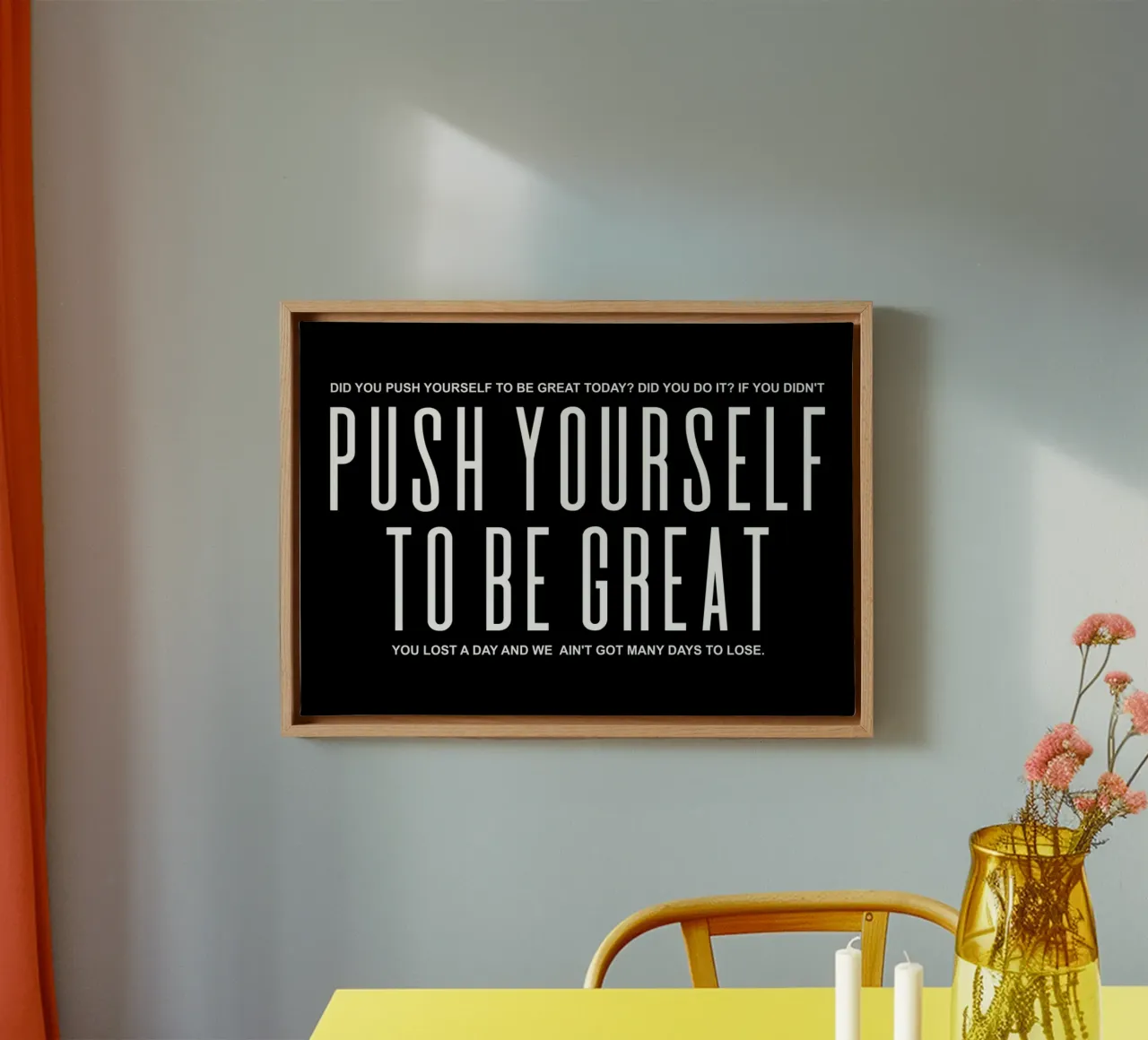 Push Yourself To Be Great | Motivationszitat Leinwand mit Schattenfugenrahmen von Inspirify