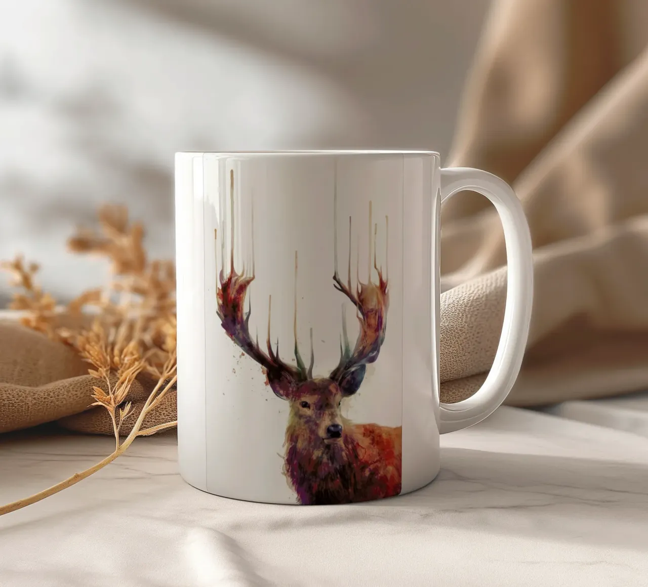 Red Deer tazza in ceramica da Amy Hamilton