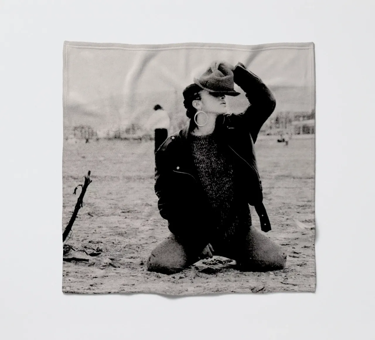 Not Afraid But coperta in pile da Sophie Etchart