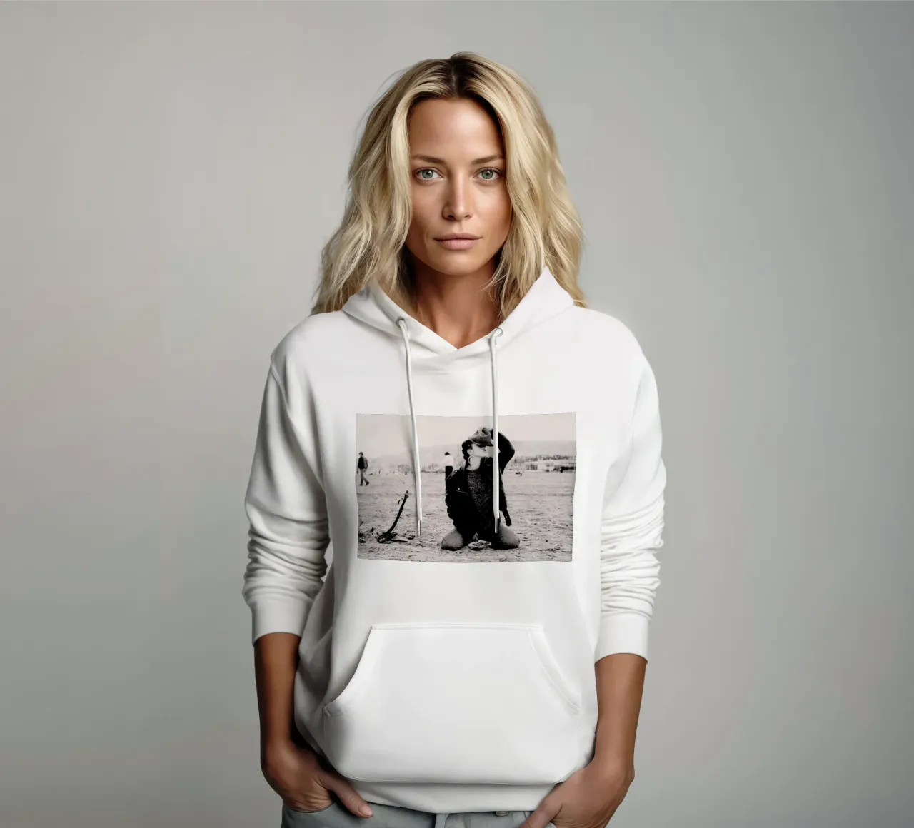 Not Afraid But felpa con cappuccio da Sophie Etchart