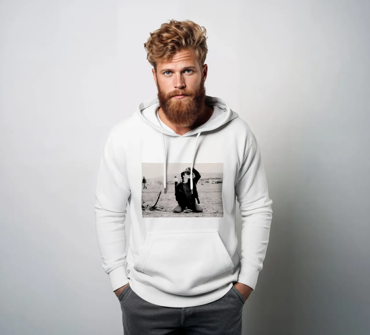 Not Afraid But felpa con cappuccio da Sophie Etchart