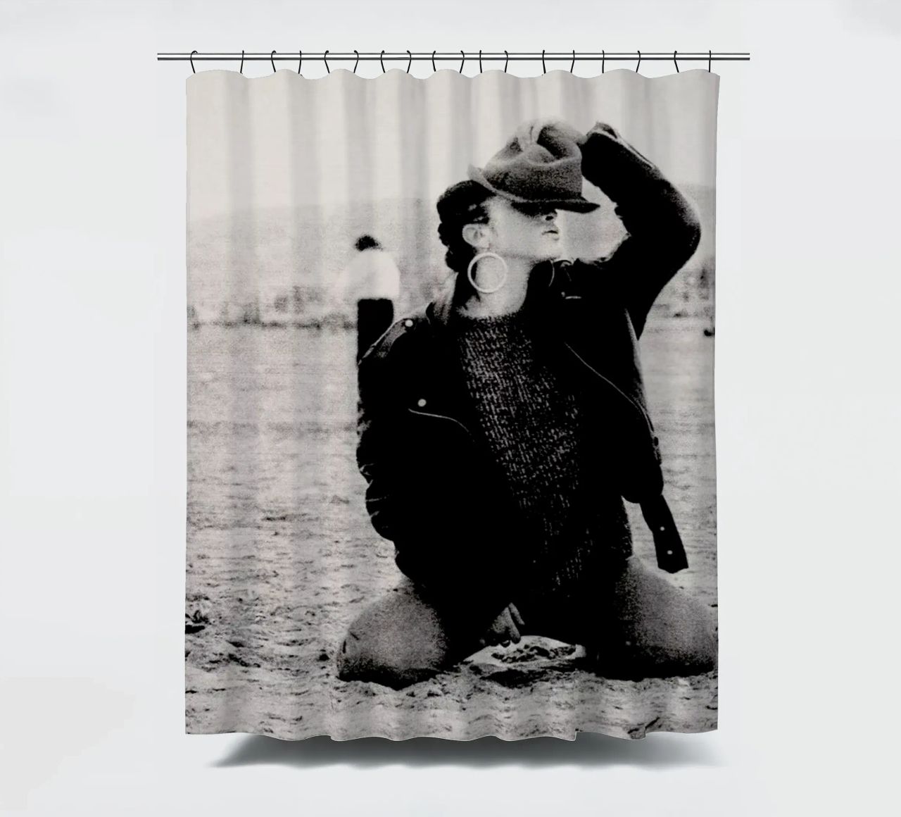 Not Afraid But tenda da doccia da Sophie Etchart