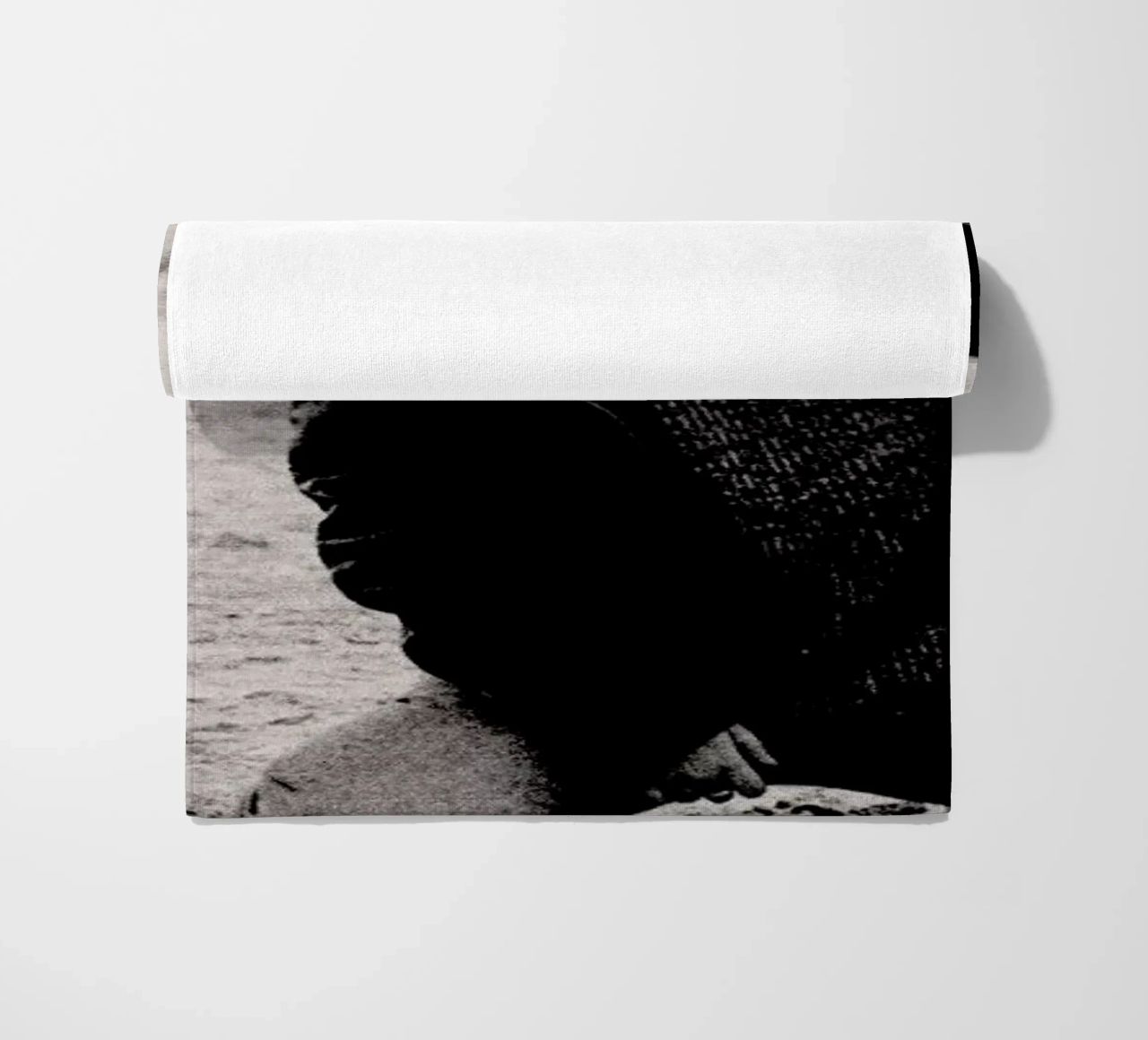 Not Afraid But telo mare da Sophie Etchart