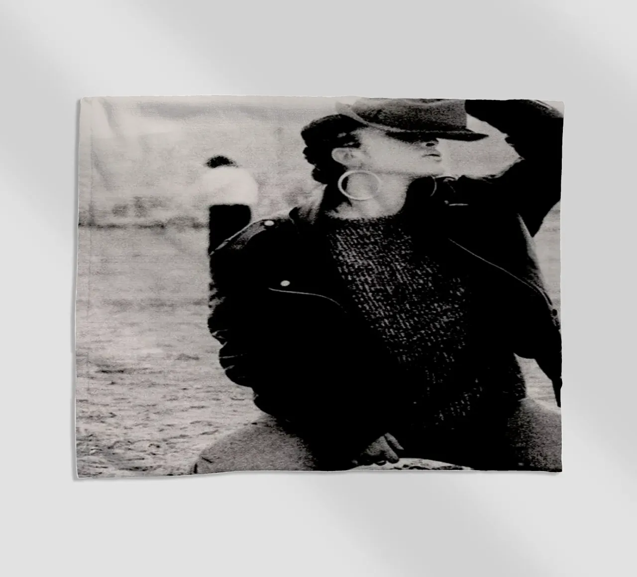 Not Afraid But telo mare da Sophie Etchart