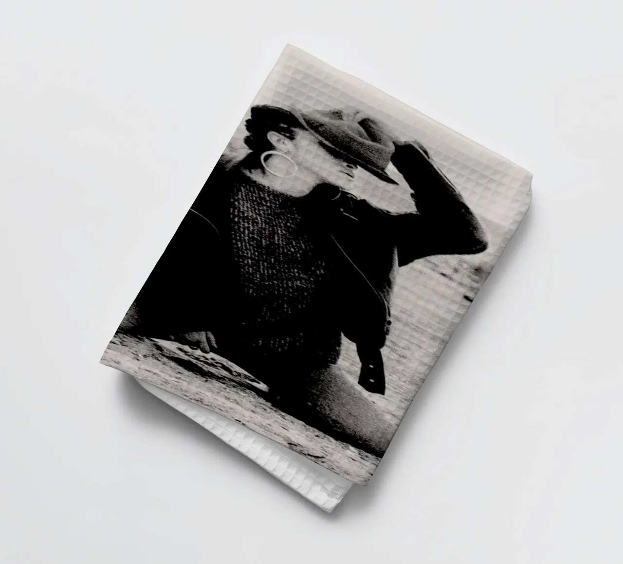 Not Afraid But torchon de Sophie Etchart