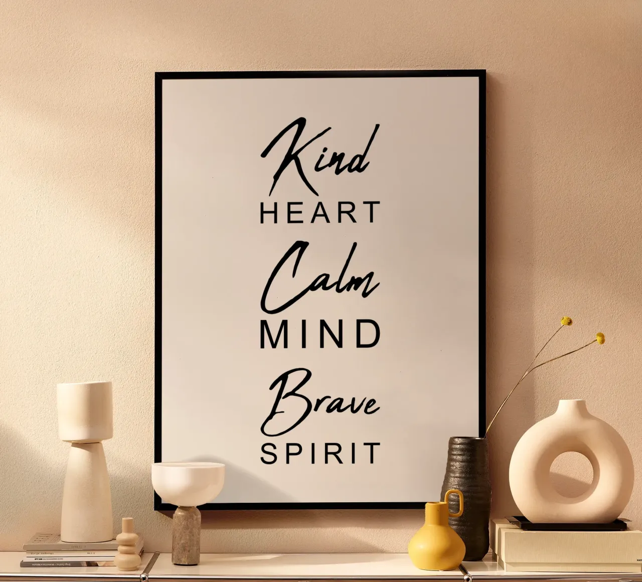 Cœur aimable Esprit calme Esprit courageux poster avec cadre en bois de Inspirify