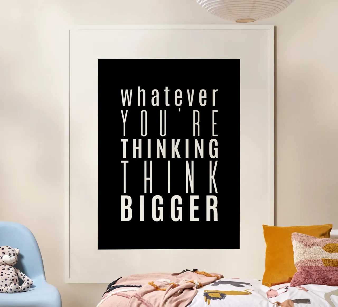No importa lo que pienses, piensa en grande poster con marco de plástico de Inspirify