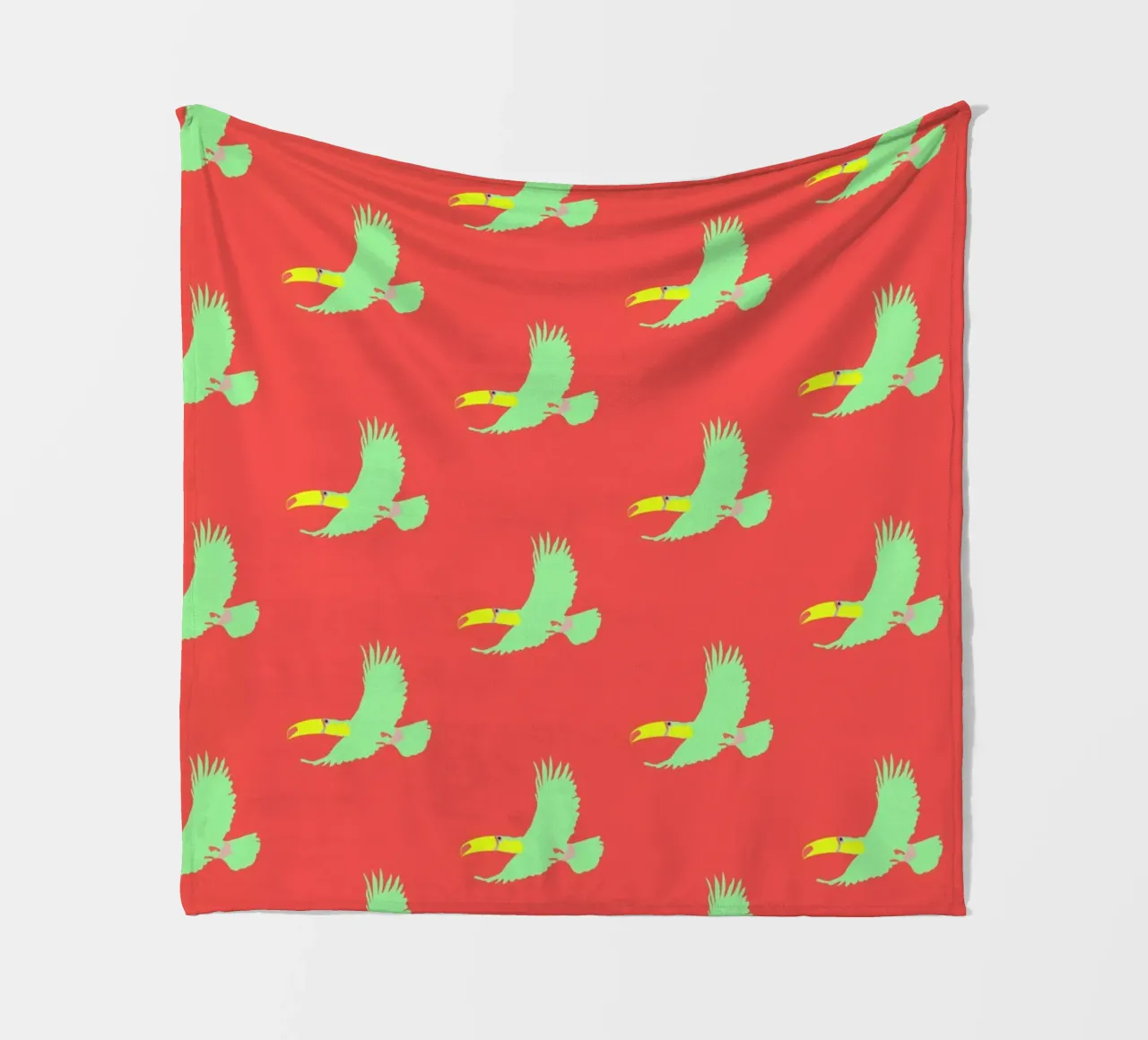 Soary Toucan coperta in pile da Mariery Young