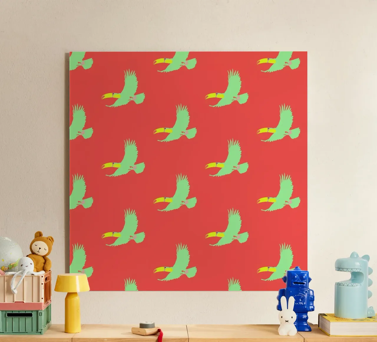 Soary Toucan plexiglass da Mariery Young