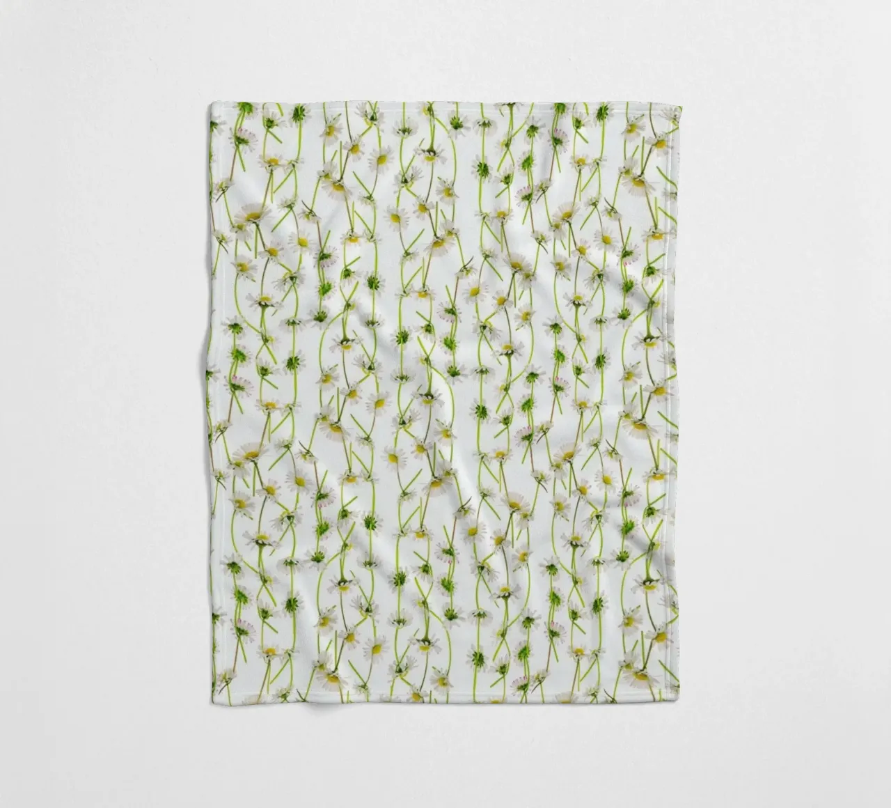 Daisy Fleecedecke von Curious Collections by Marielle Leenders