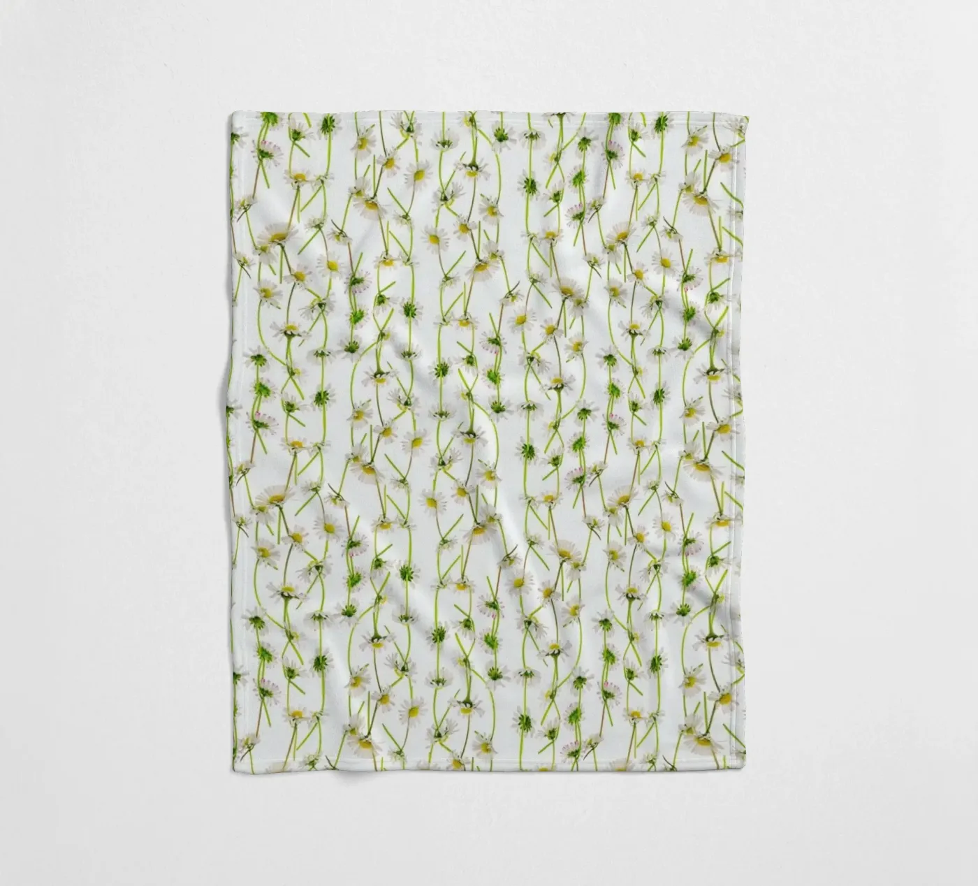 Daisy Fleecedecke von Curious Collections by Marielle Leenders