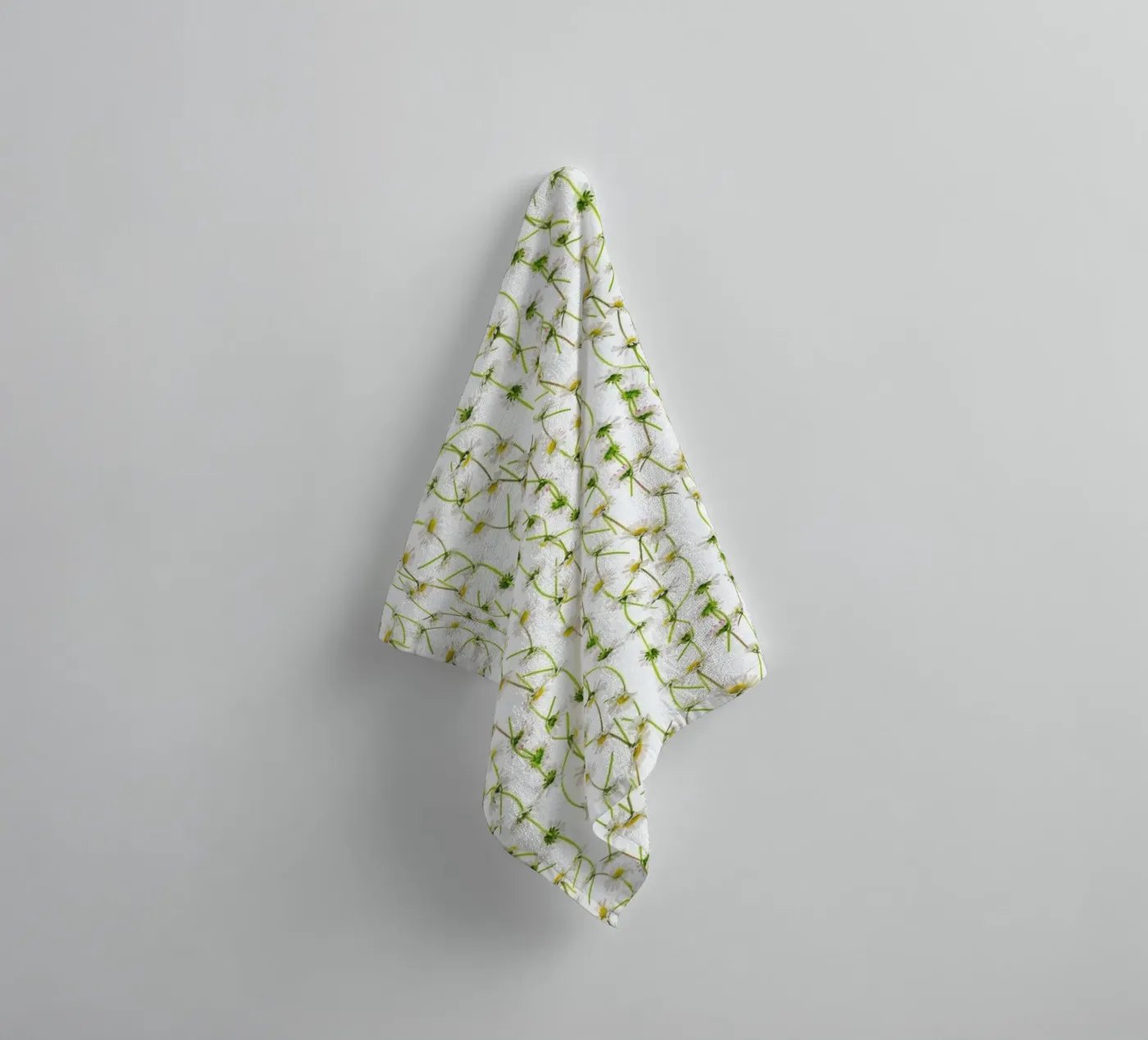 Daisy towel by Curious Collections by Marielle Leenders