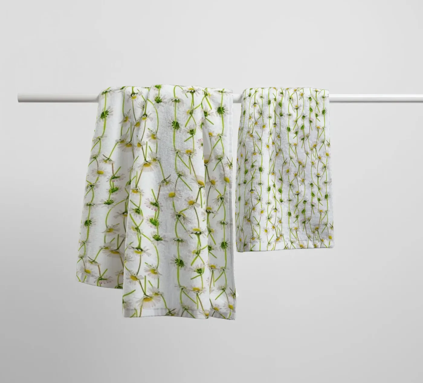 Daisy towel by Curious Collections by Marielle Leenders