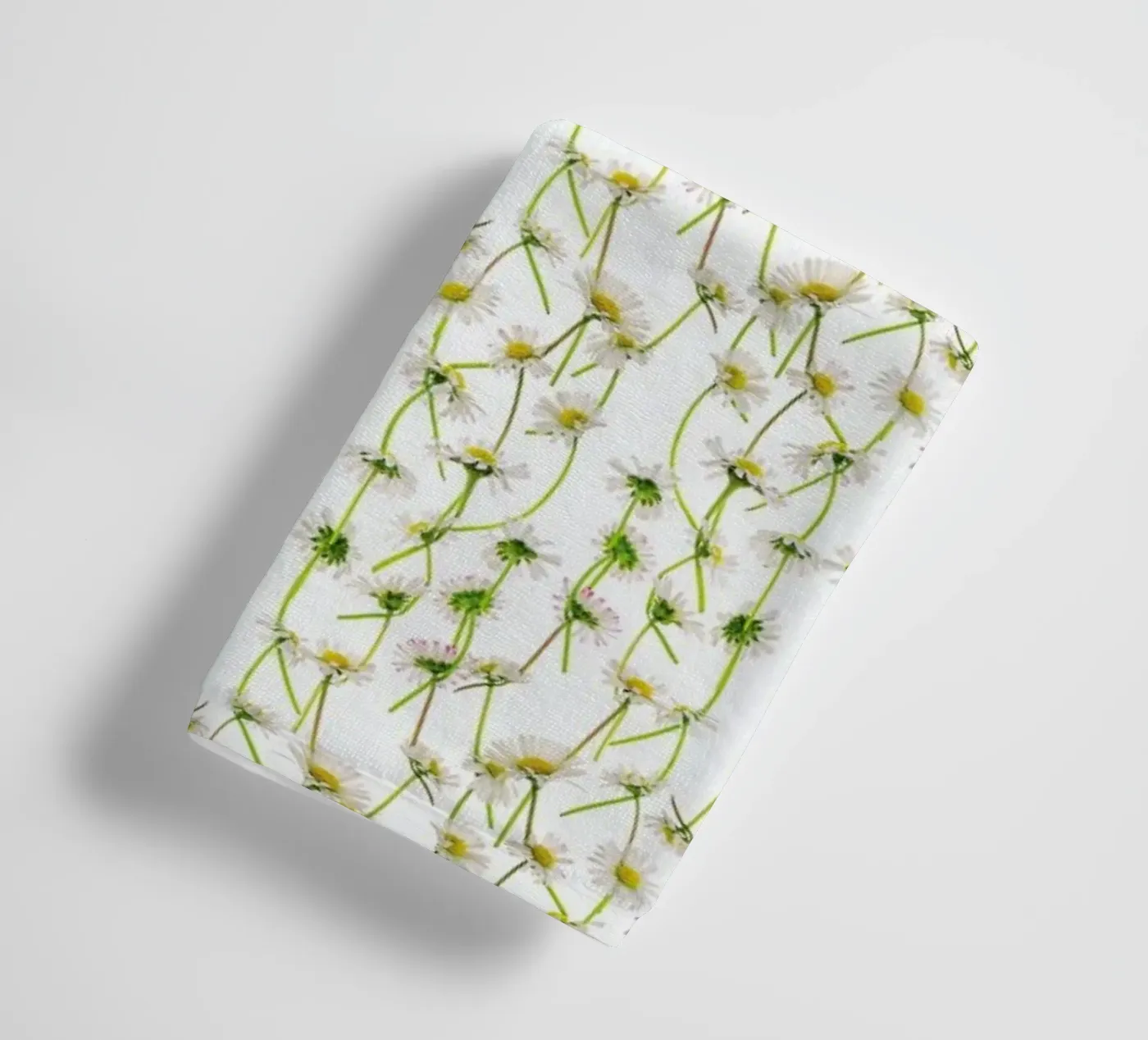 Daisy towel by Curious Collections by Marielle Leenders