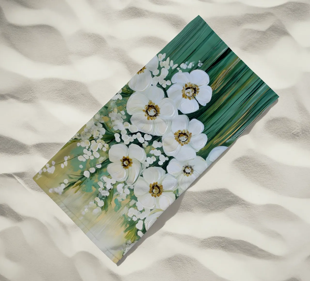 I fiori bianchi con sfondo verde telo mare da Imagine